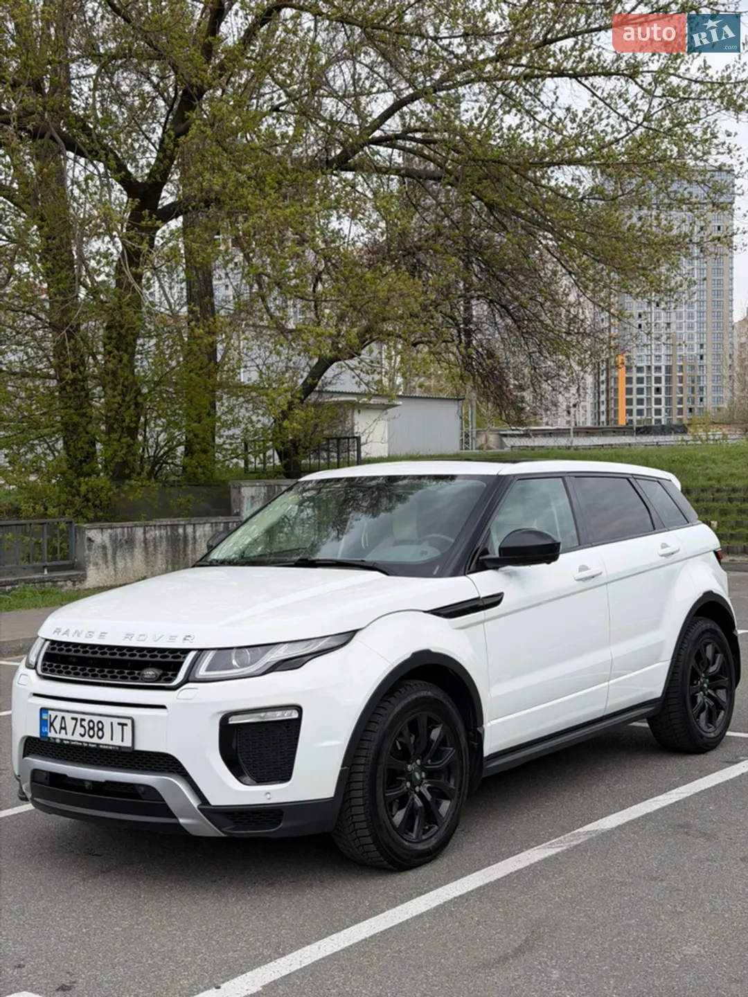 2016 Land Rover Range Rover Evoque - мініатюра 2