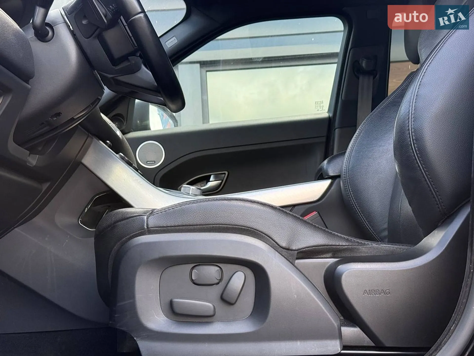 2014 Land Rover Range Rover Evoque - мініатюра 49