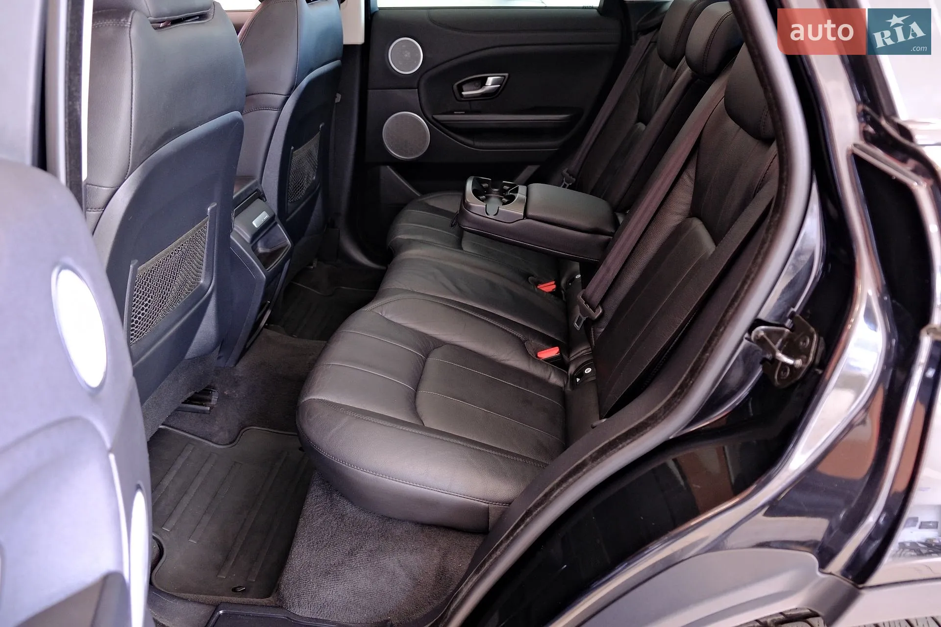 2016 Land Rover Range Rover Evoque - мініатюра 31