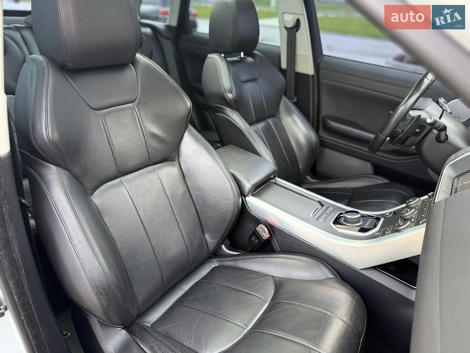2017 Land Rover Range Rover Evoque - мініатюра 46