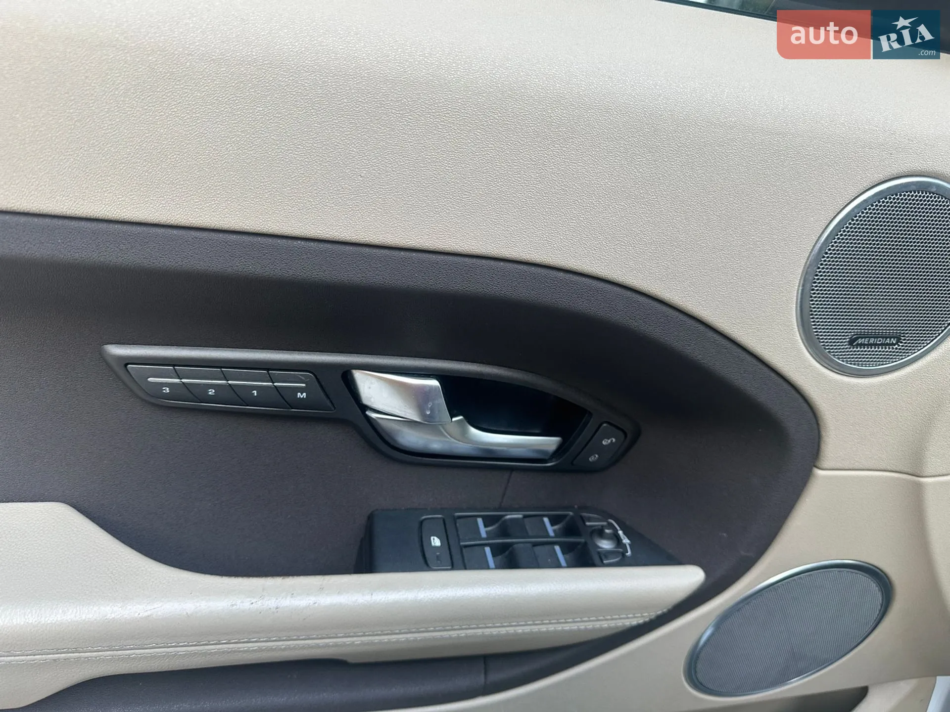 2015 Land Rover Range Rover Evoque - мініатюра 23