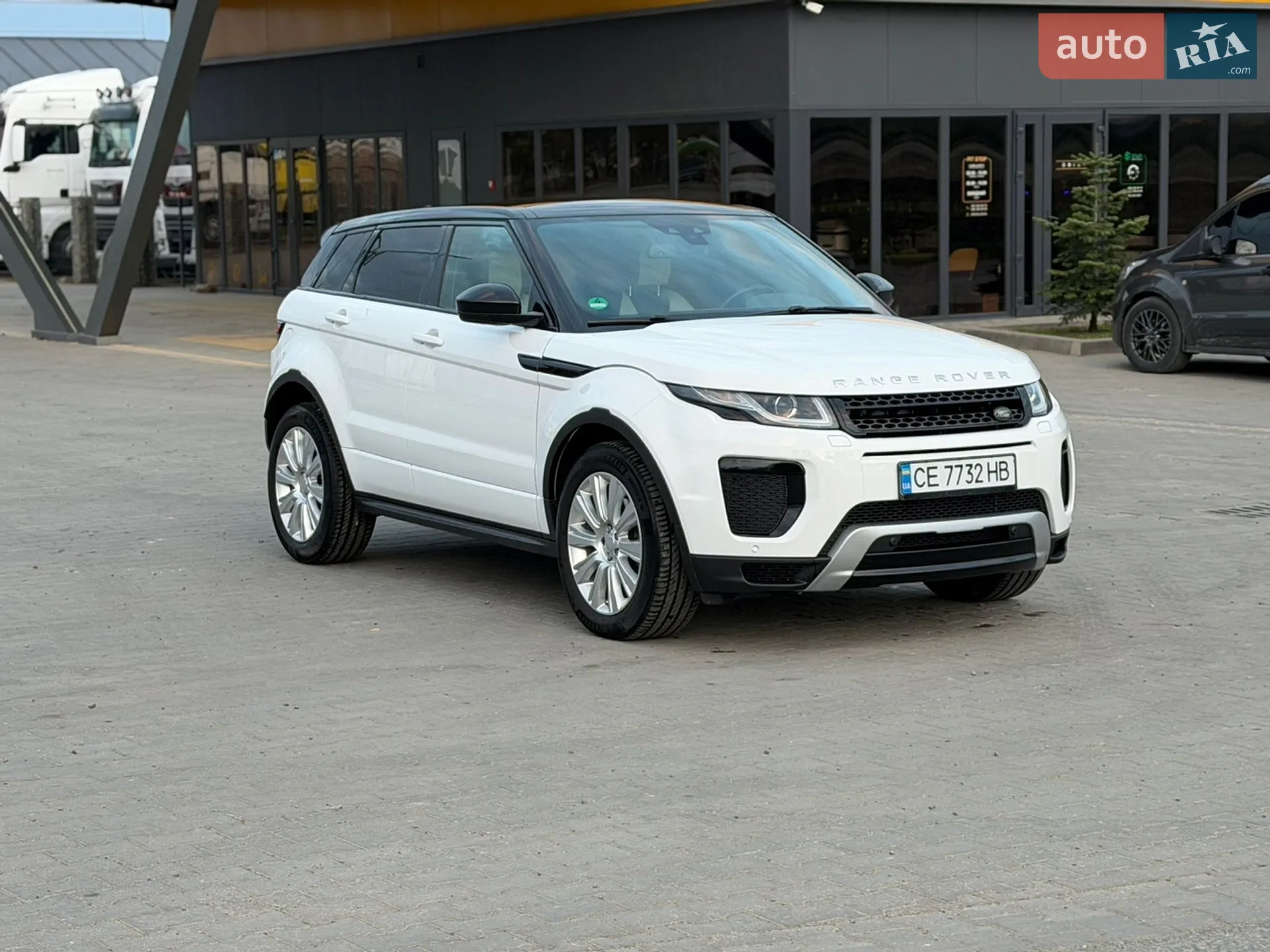 2017 Land Rover Range Rover Evoque - мініатюра 2