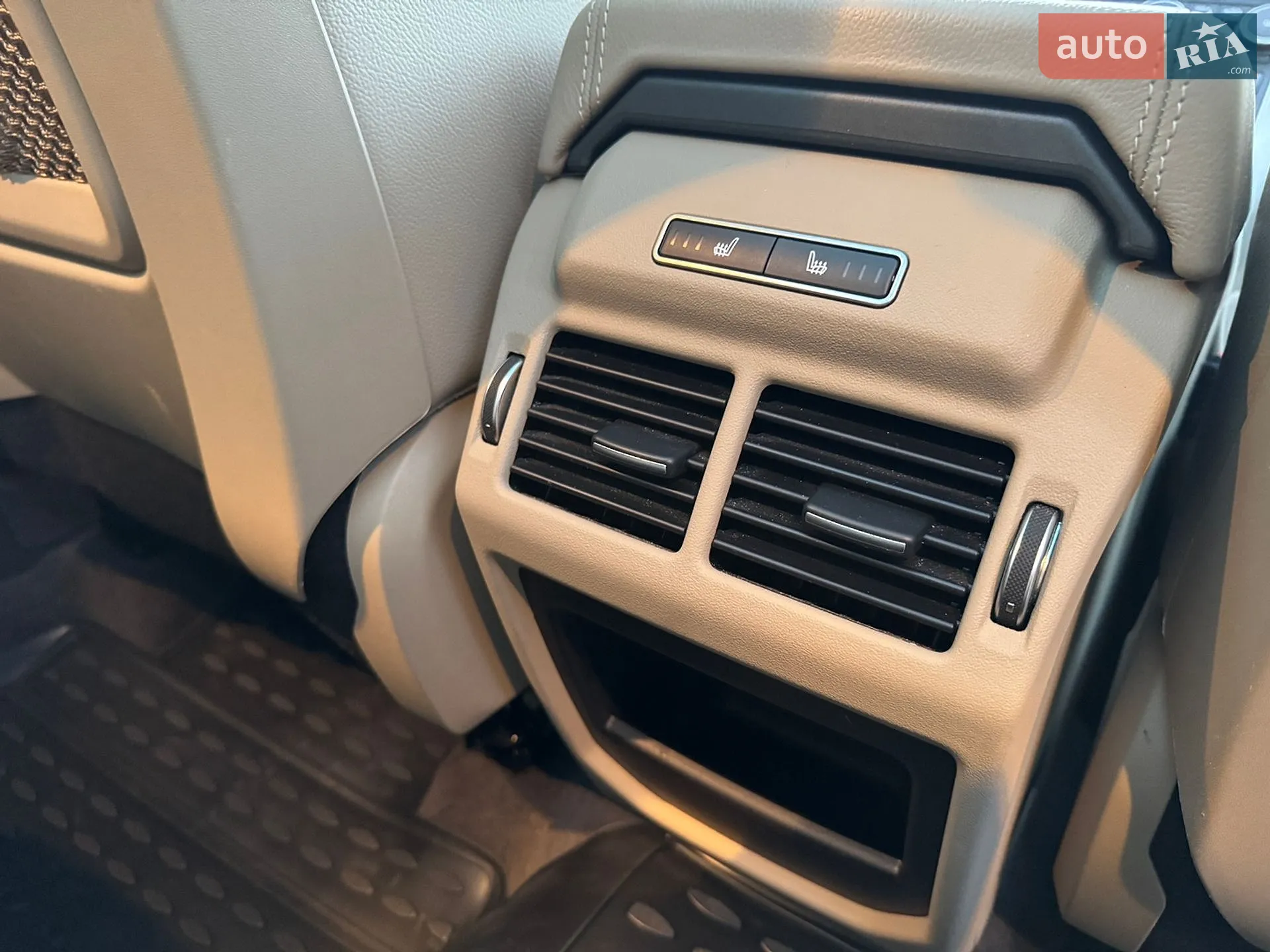 2016 Land Rover Range Rover Evoque - мініатюра 31
