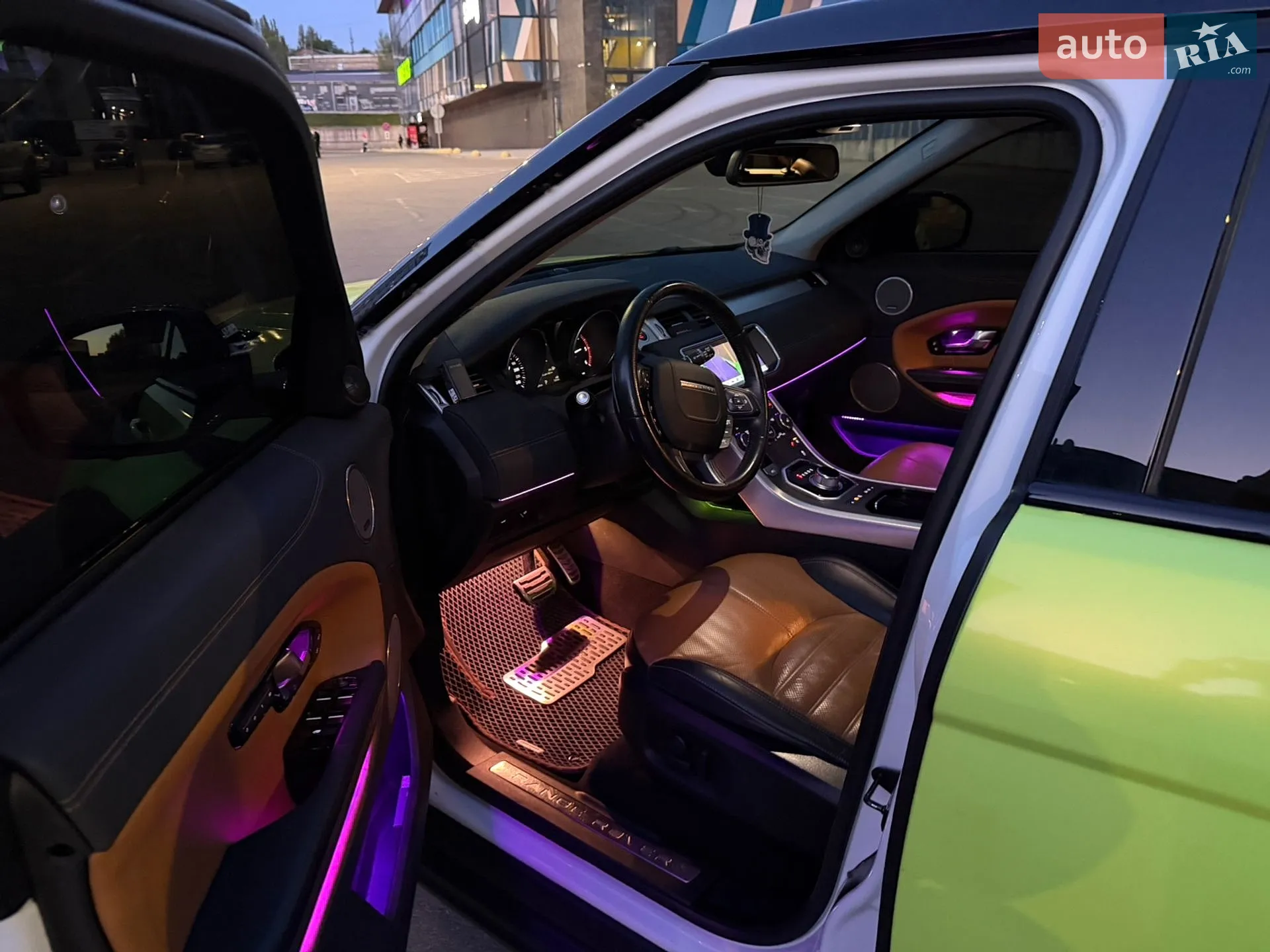 2015 Land Rover Range Rover Evoque - мініатюра 17