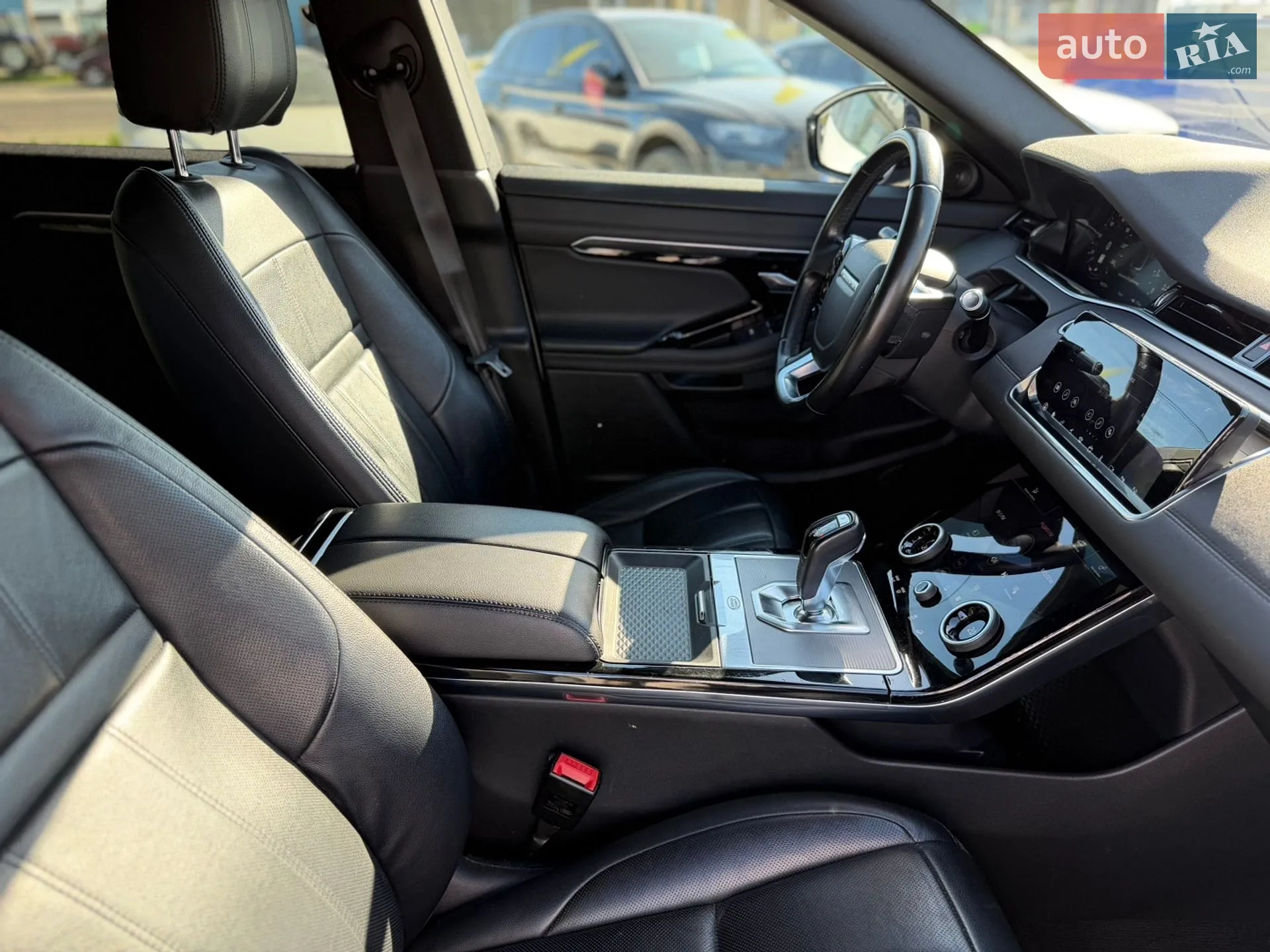 2020 Land Rover Range Rover Evoque - мініатюра 26