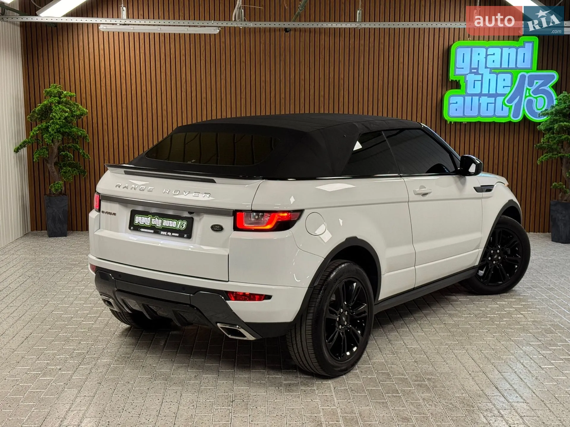 2017 Land Rover Range Rover Evoque - мініатюра 53