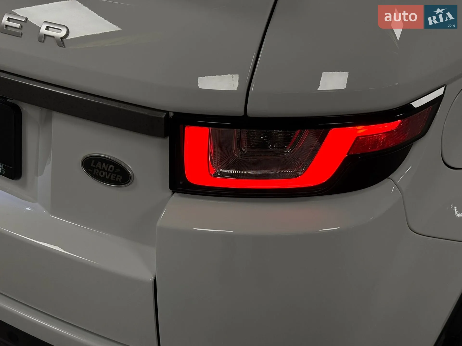 2017 Land Rover Range Rover Evoque - мініатюра 59