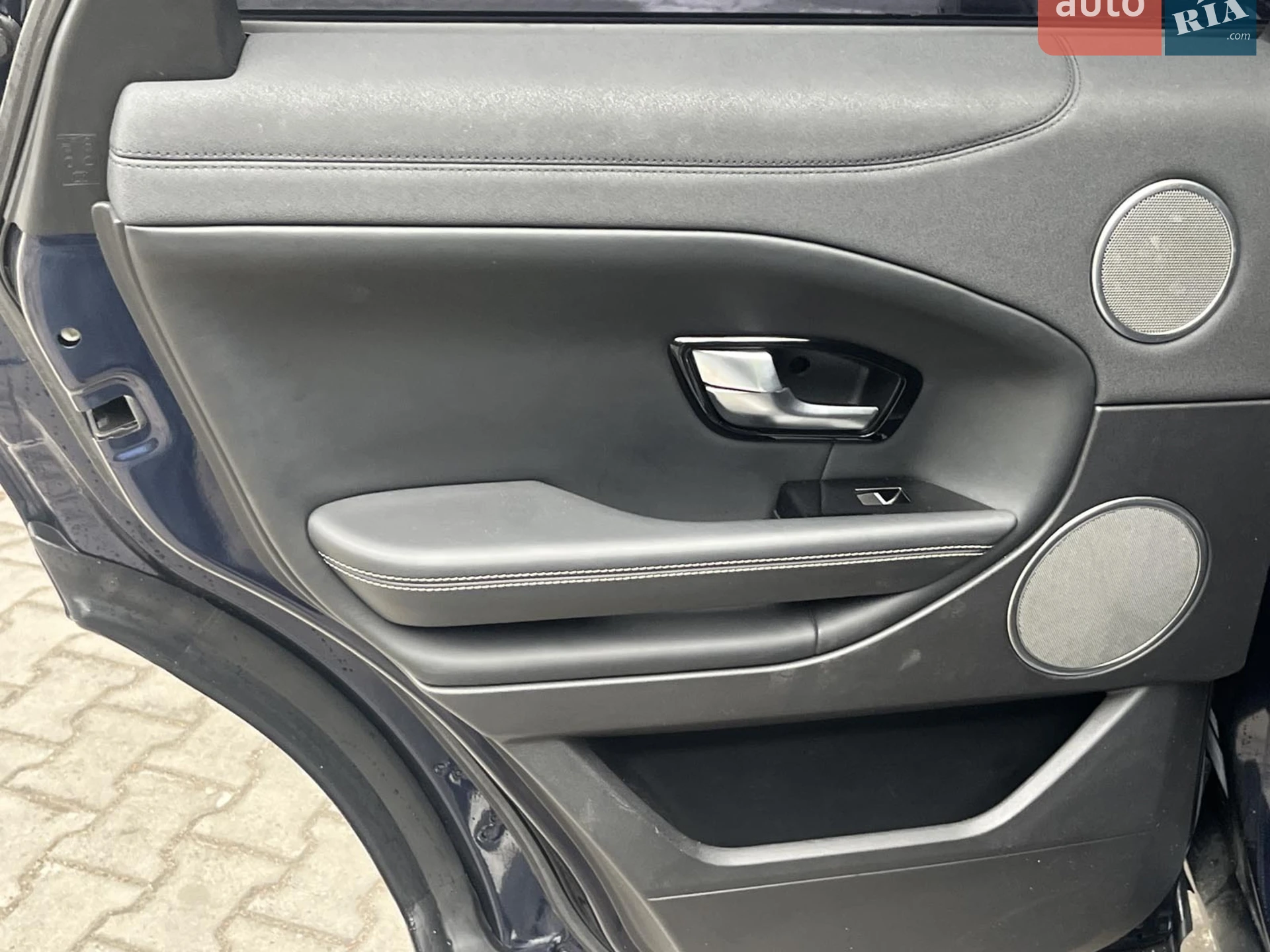 2015 Land Rover Range Rover Evoque - мініатюра 30