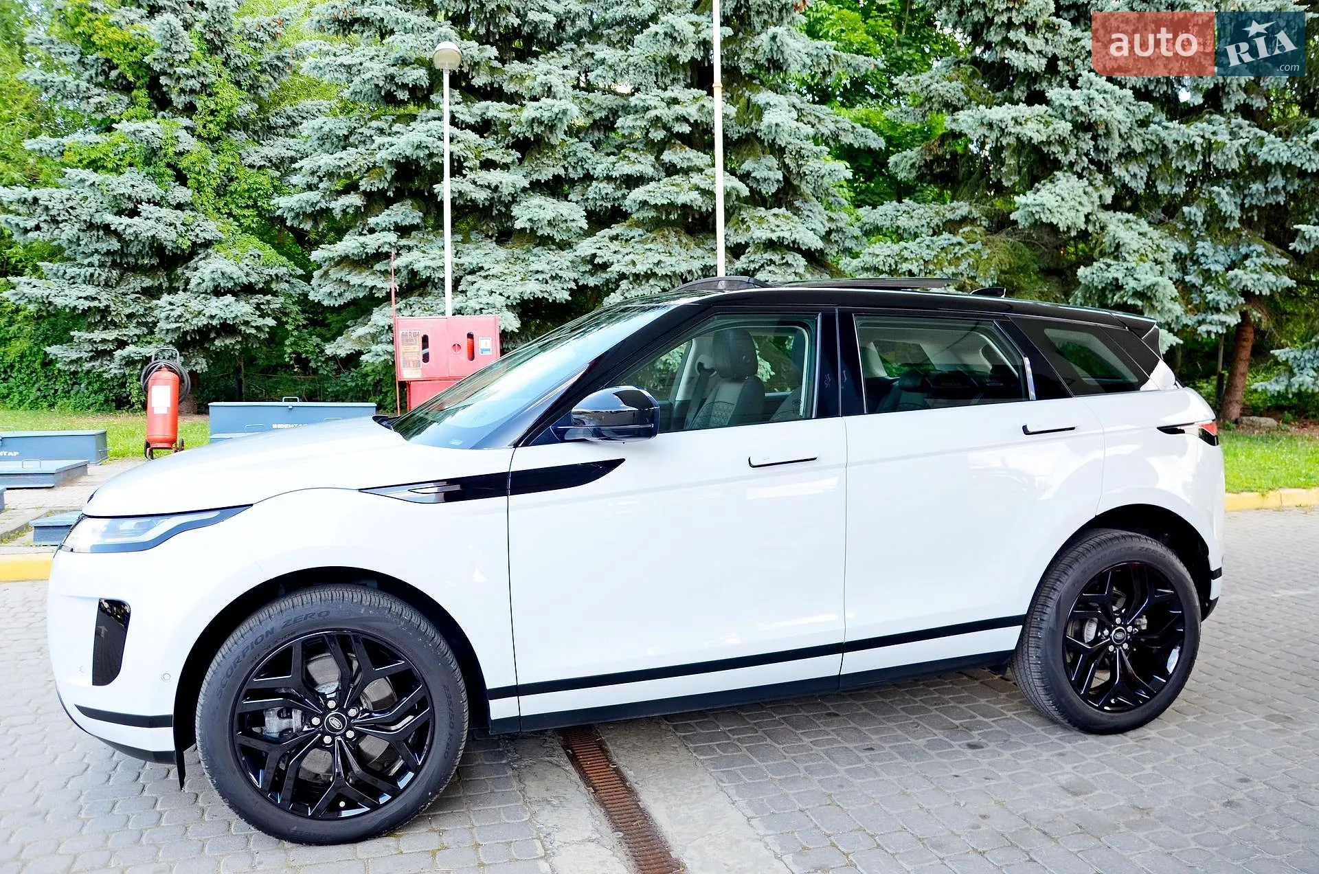 2019 Land Rover Range Rover Evoque - мініатюра 28