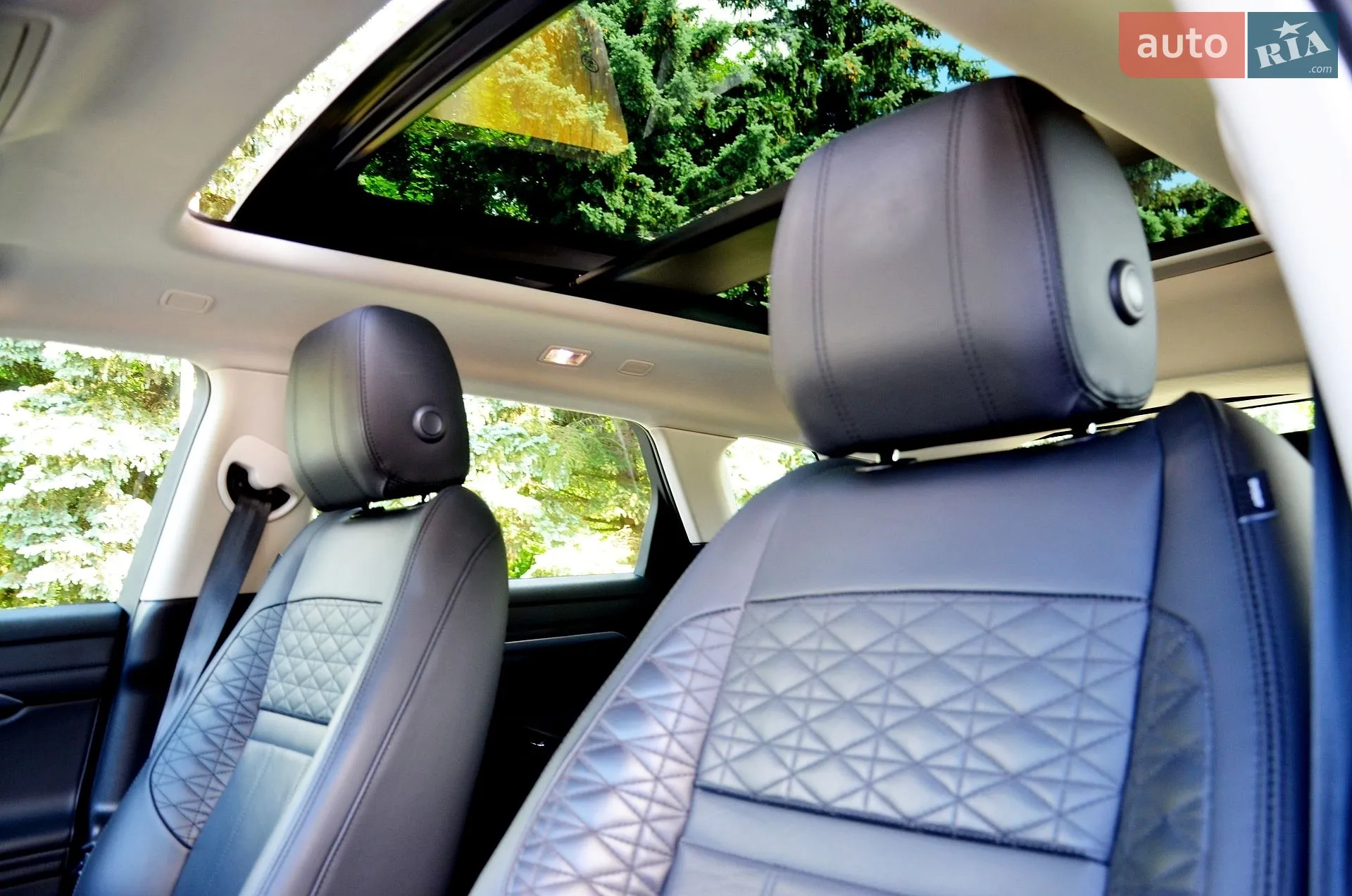 2019 Land Rover Range Rover Evoque - мініатюра 55