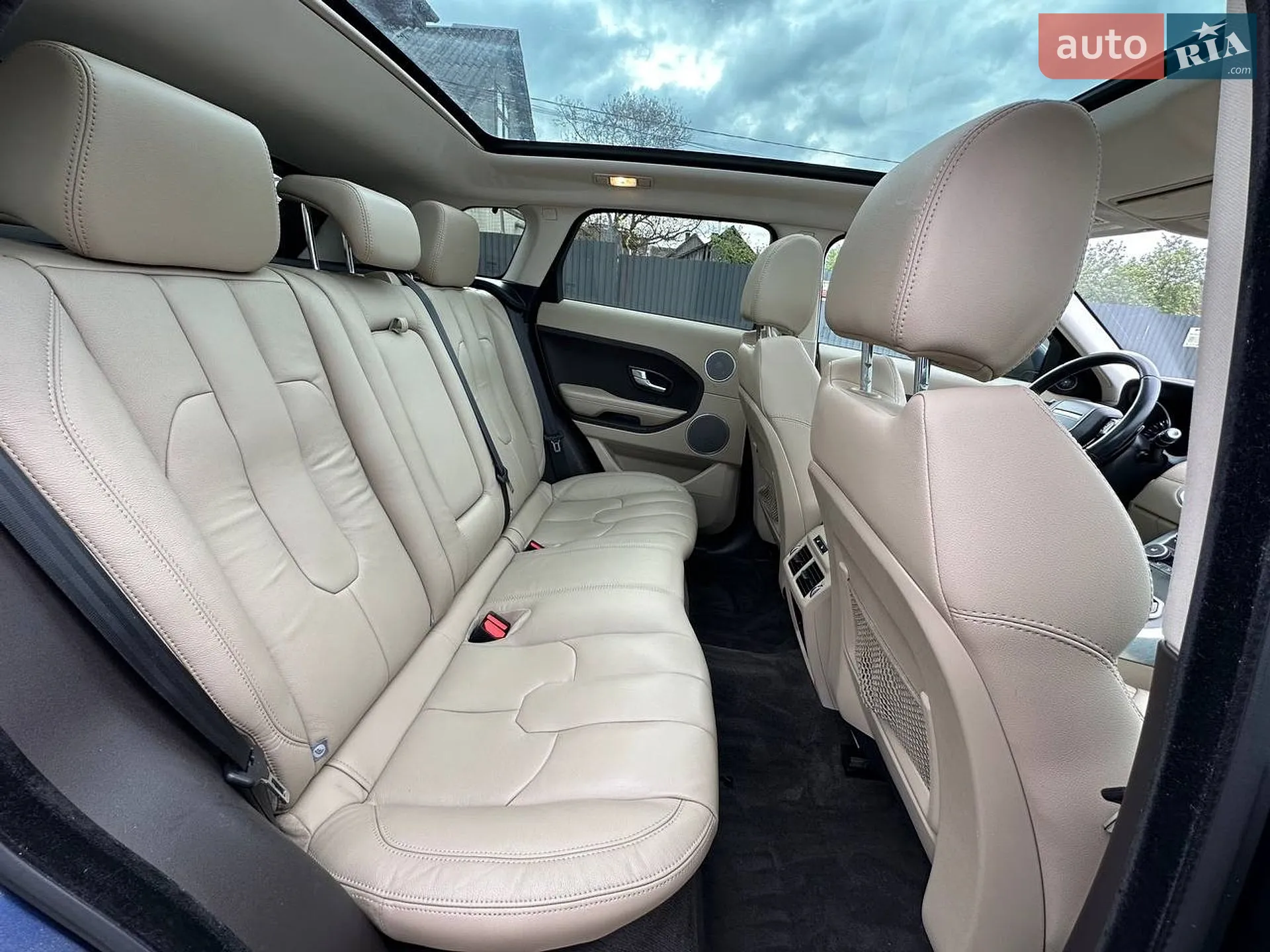 2015 Land Rover Range Rover Evoque - мініатюра 20