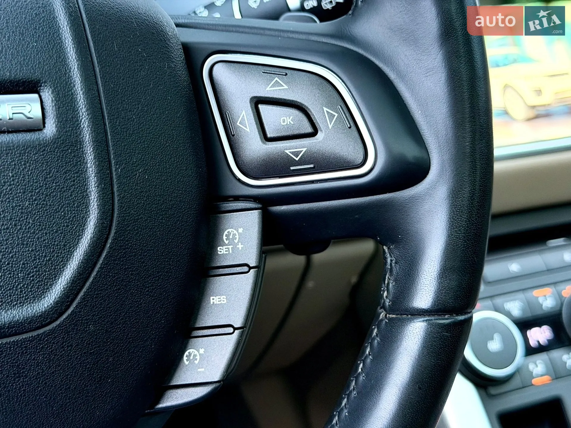 2017 Land Rover Range Rover Evoque - мініатюра 10