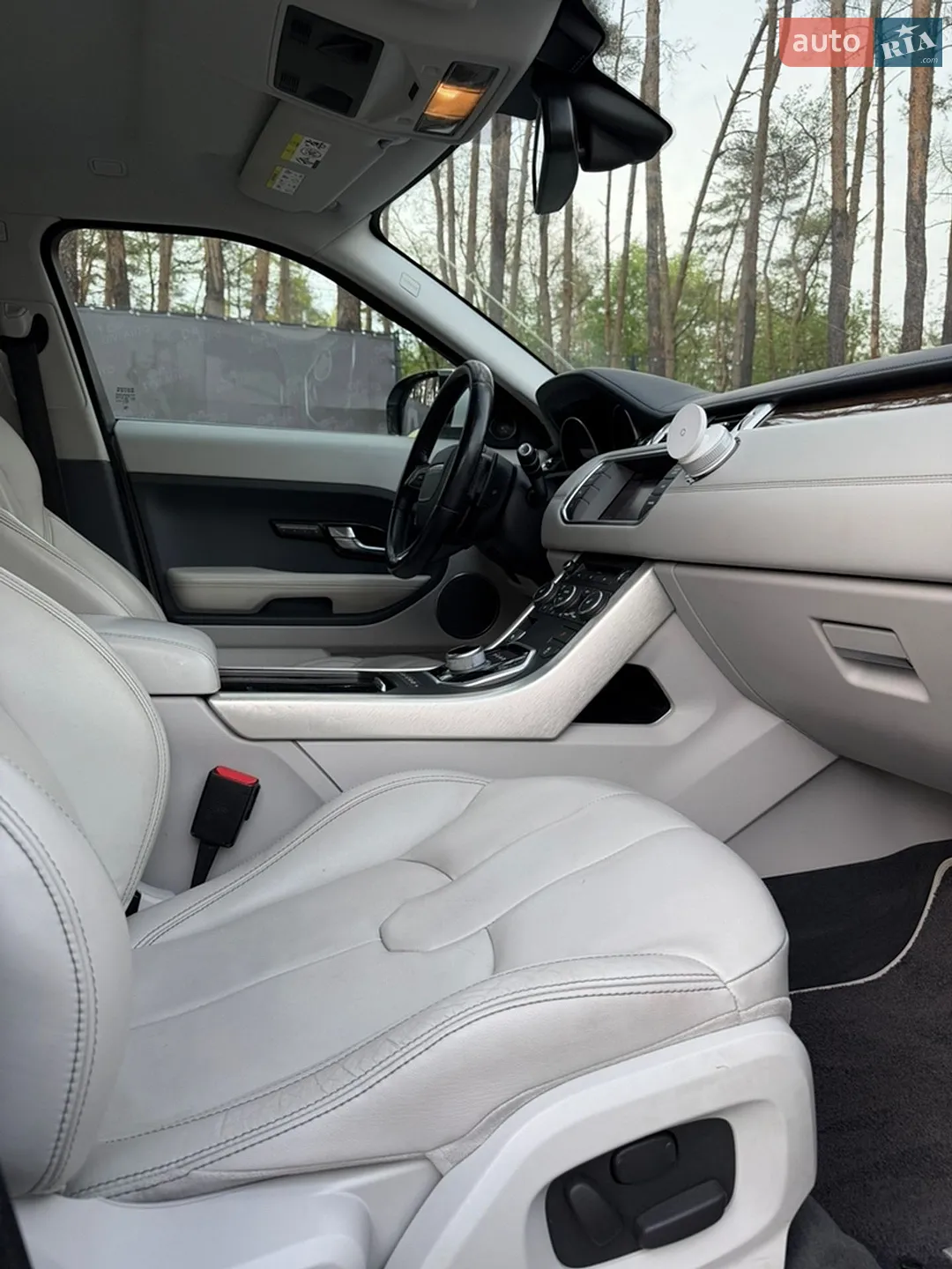 2012 Land Rover Range Rover Evoque - мініатюра 18