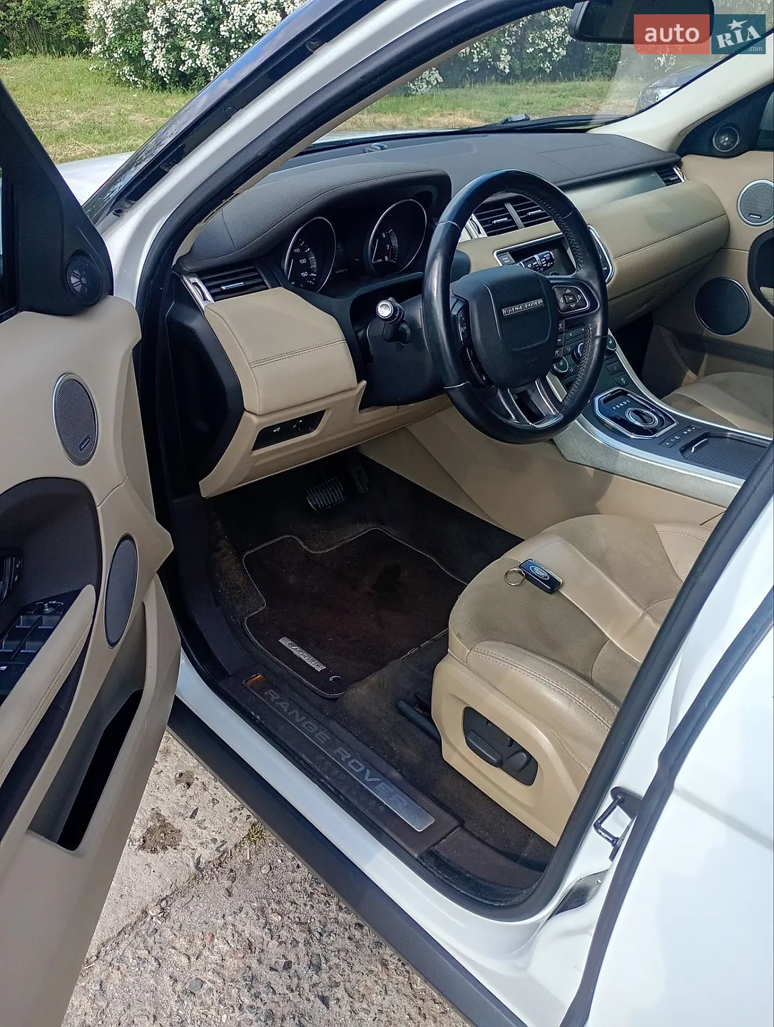 2013 Land Rover Range Rover Evoque - мініатюра 15