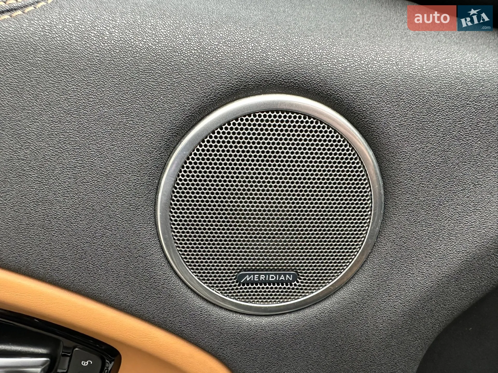 2016 Land Rover Range Rover Evoque - мініатюра 18