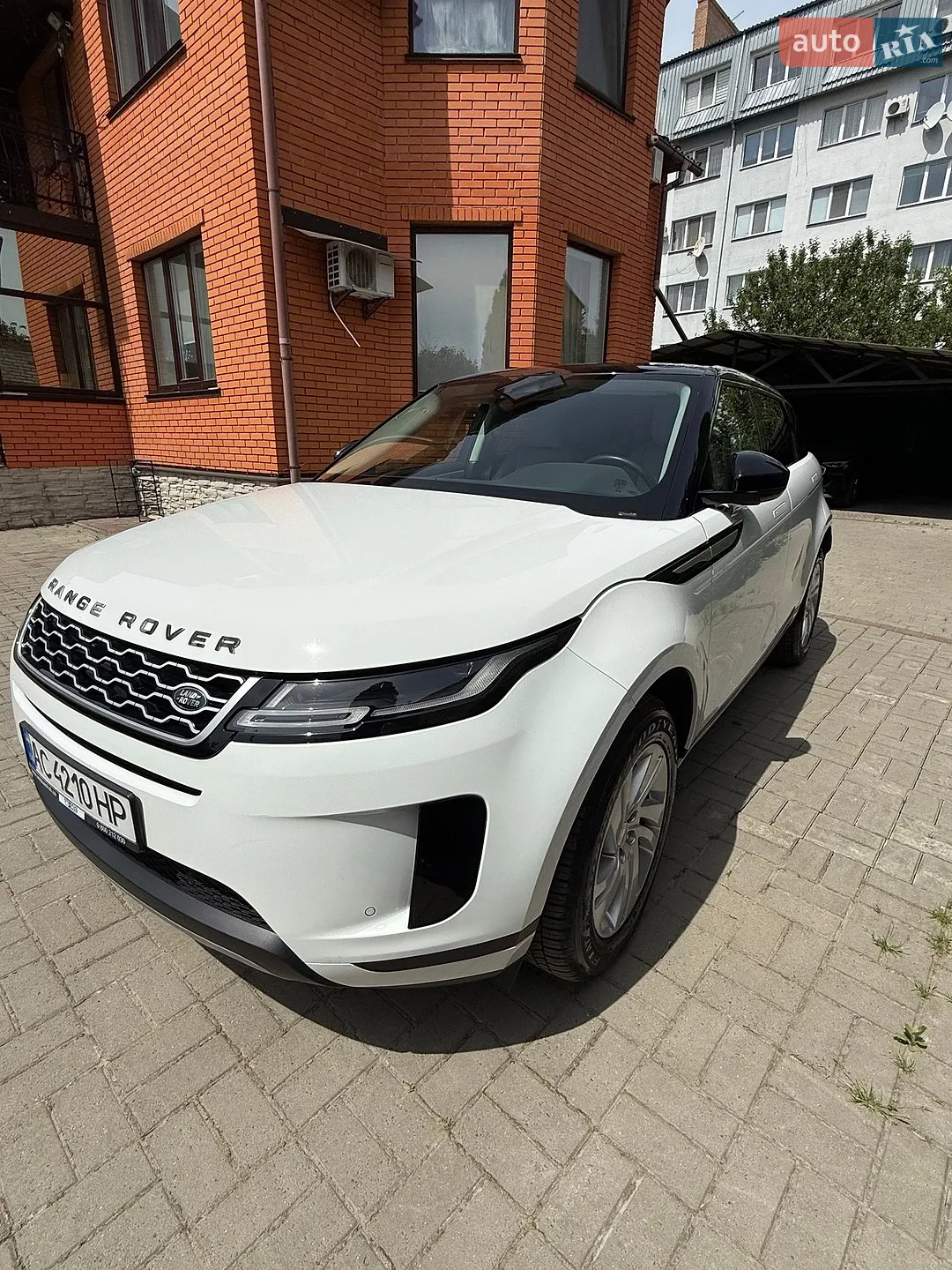 2020 Land Rover Range Rover Evoque - мініатюра 11