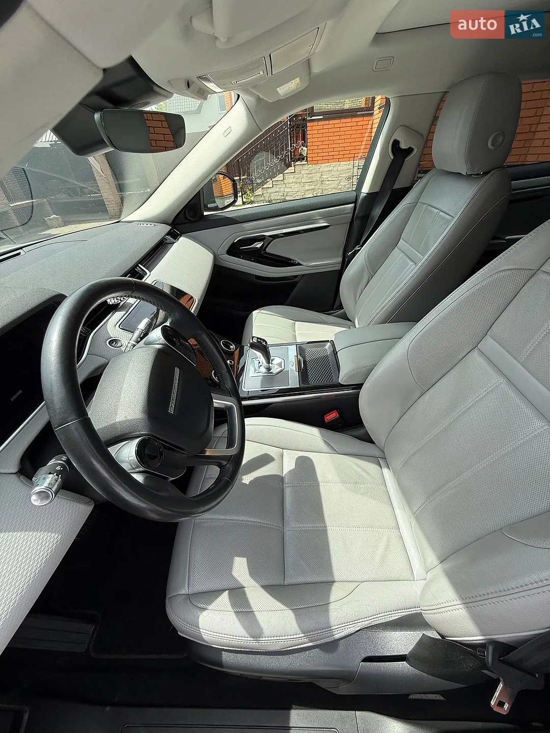 2020 Land Rover Range Rover Evoque - мініатюра 16