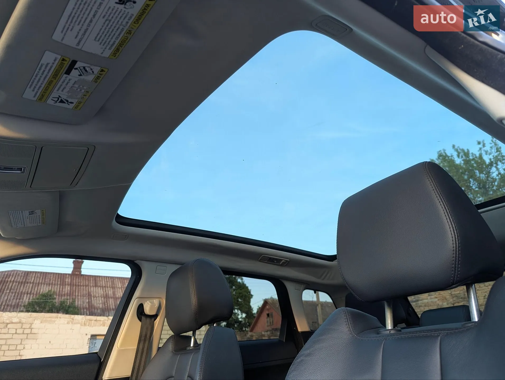 2015 Land Rover Range Rover Evoque - мініатюра 25