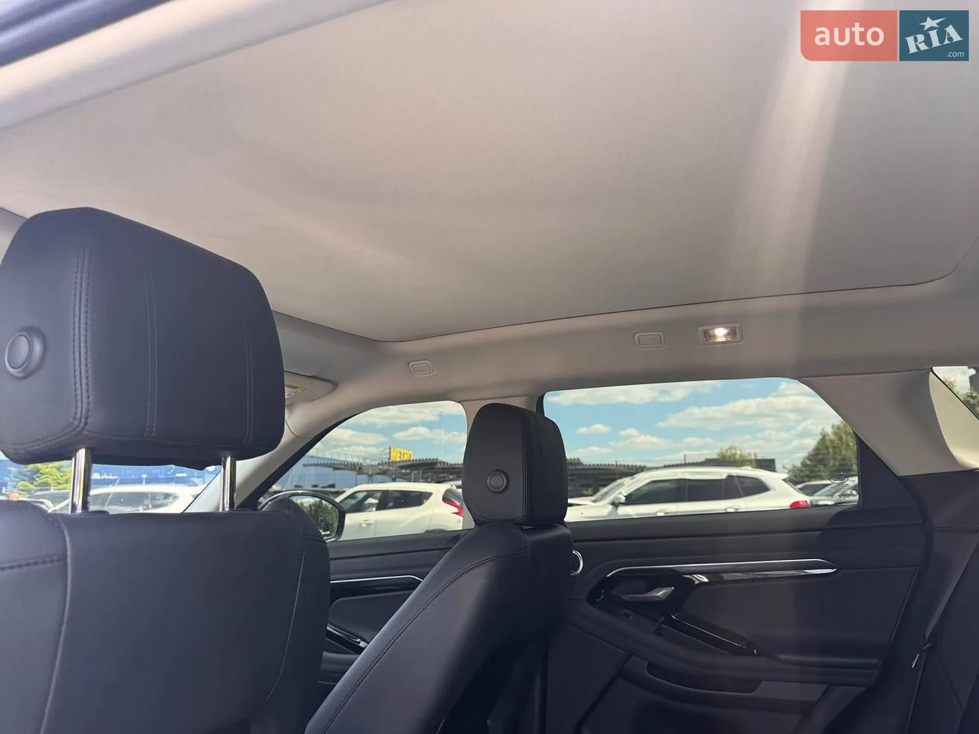 2019 Land Rover Range Rover Evoque - мініатюра 17