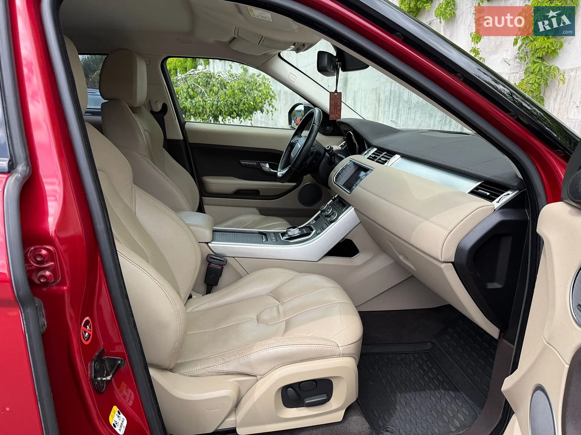 2014 Land Rover Range Rover Evoque - мініатюра 21