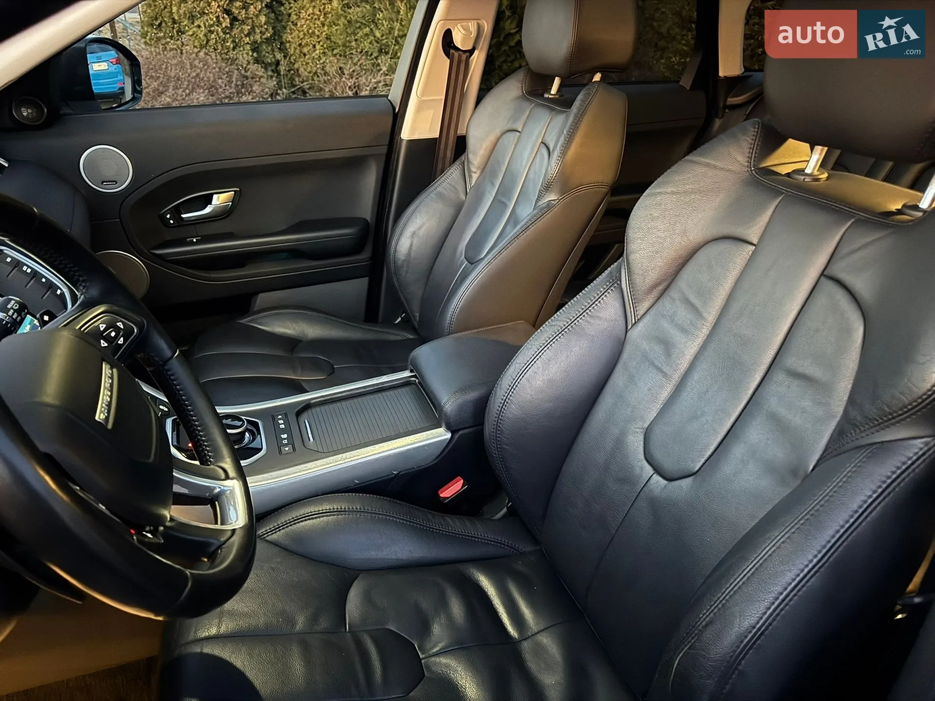 2014 Land Rover Range Rover Evoque - мініатюра 24