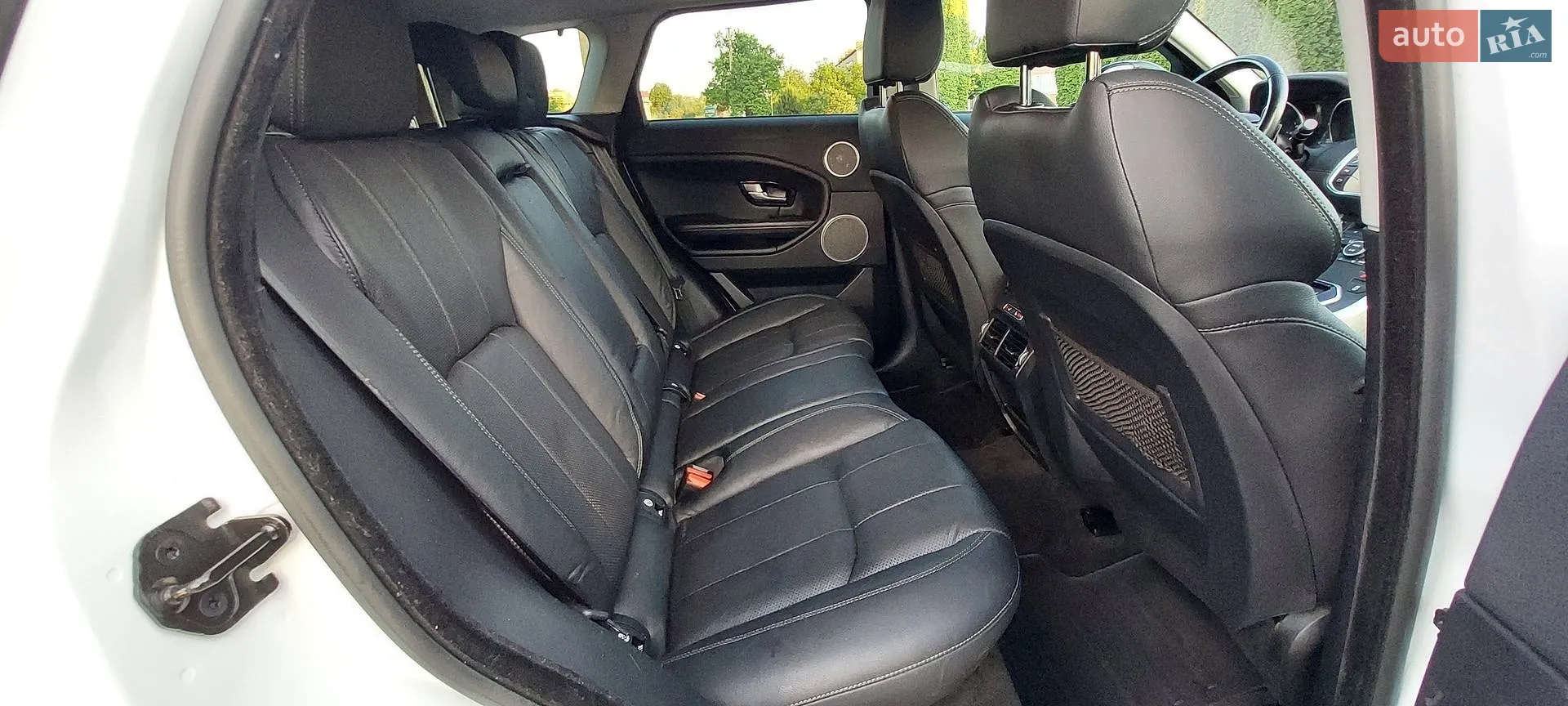2016 Land Rover Range Rover Evoque - мініатюра 42