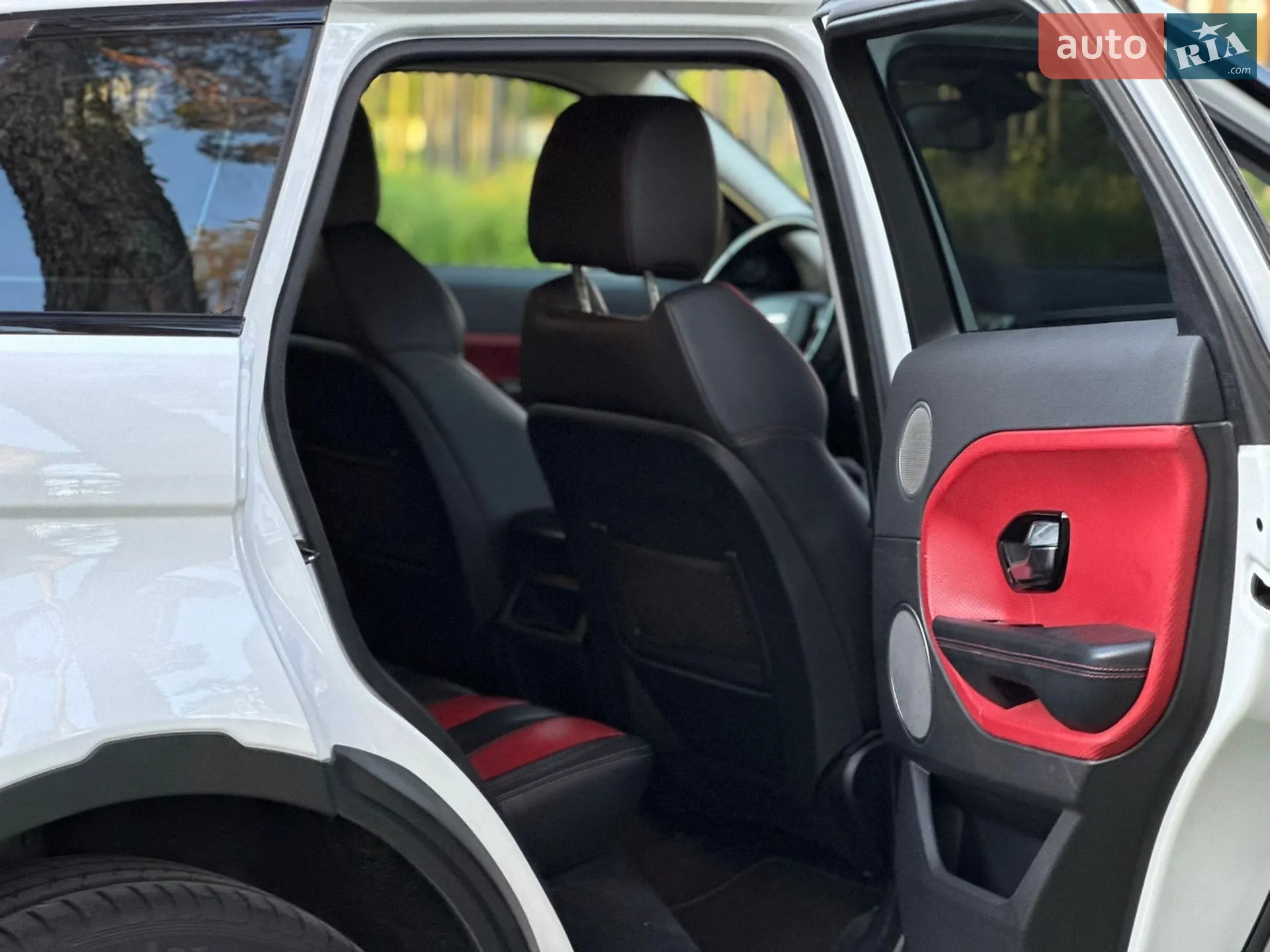 2013 Land Rover Range Rover Evoque - мініатюра 35