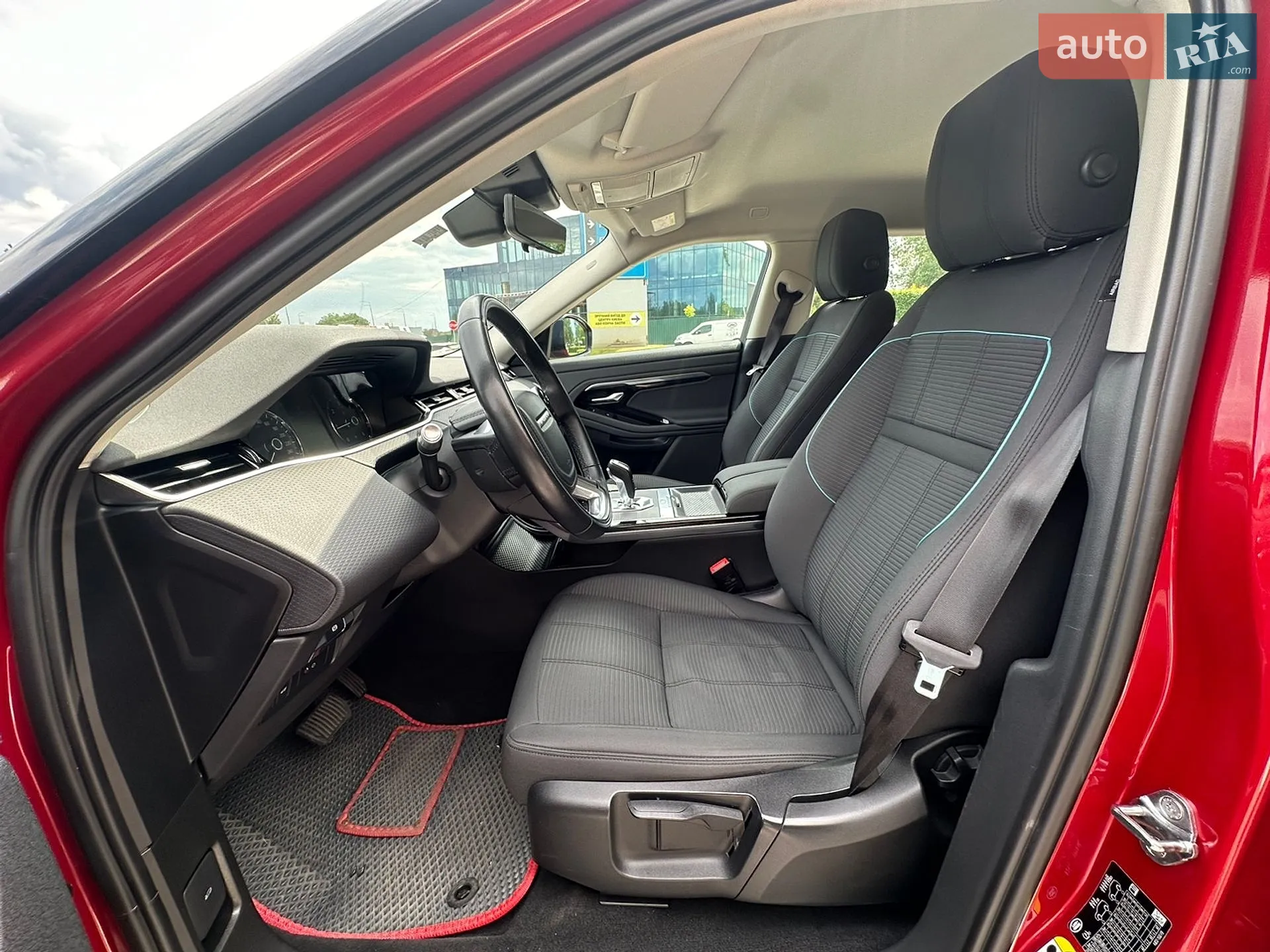 2019 Land Rover Range Rover Evoque - мініатюра 16