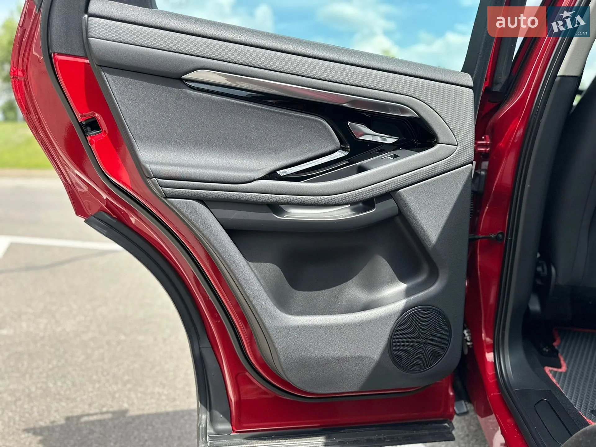 2019 Land Rover Range Rover Evoque - мініатюра 19