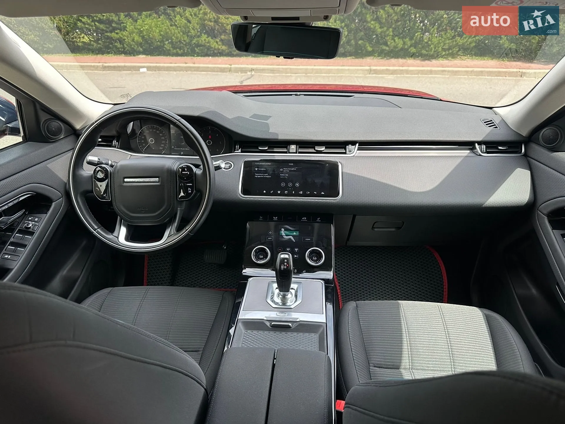2019 Land Rover Range Rover Evoque - мініатюра 31