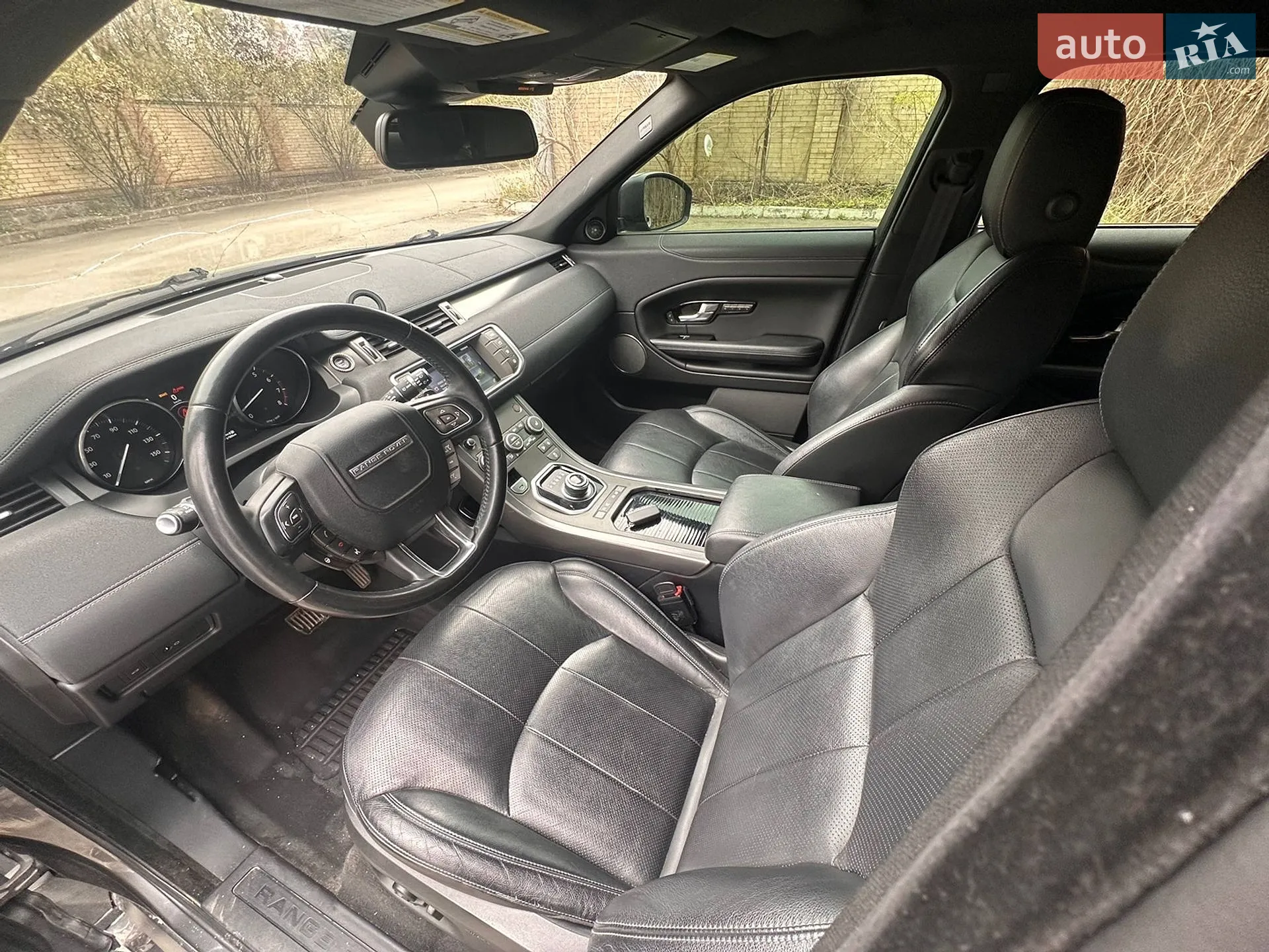 2017 Land Rover Range Rover Evoque - мініатюра 26
