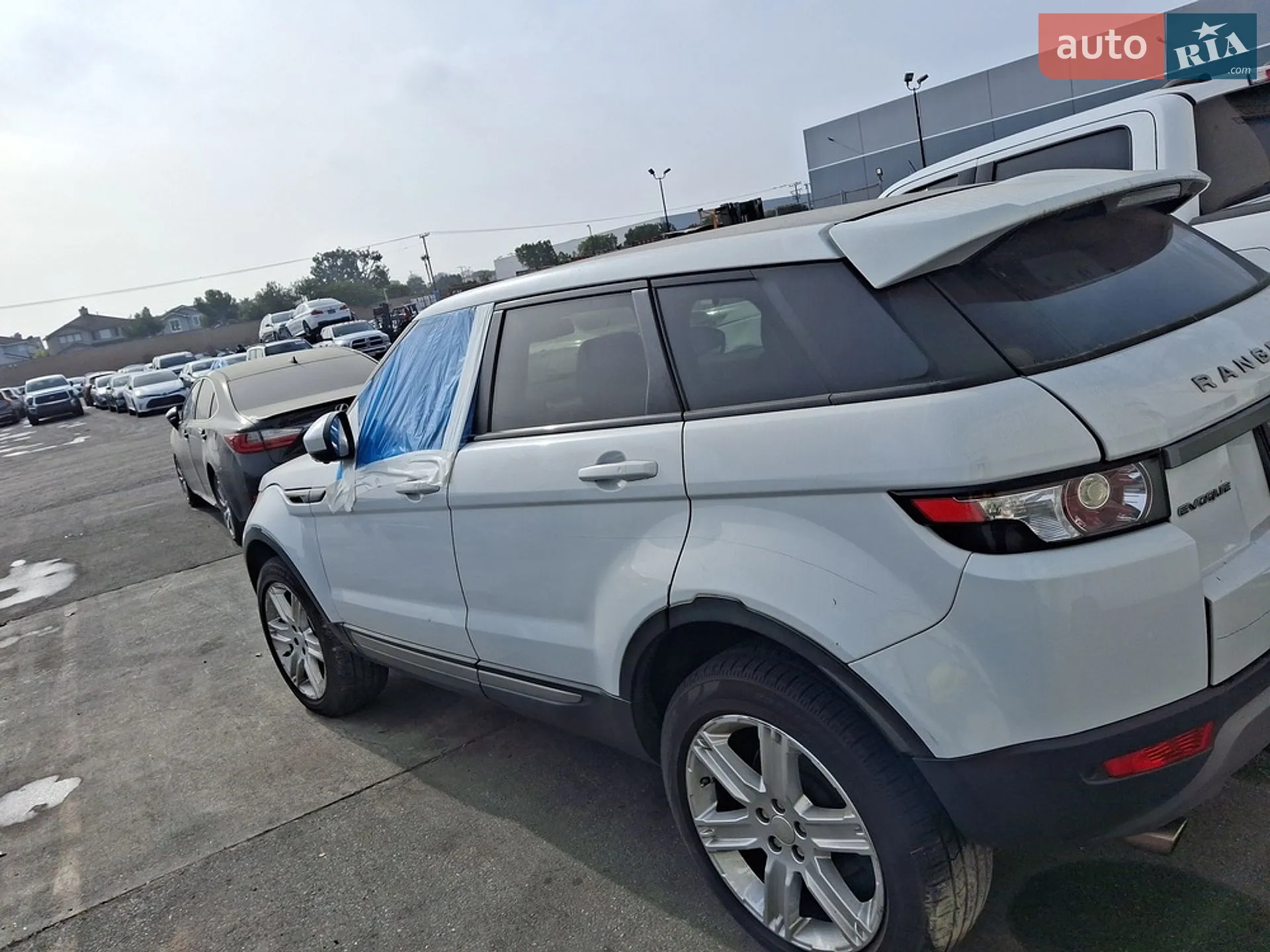 2015 Land Rover Range Rover Evoque - мініатюра 42