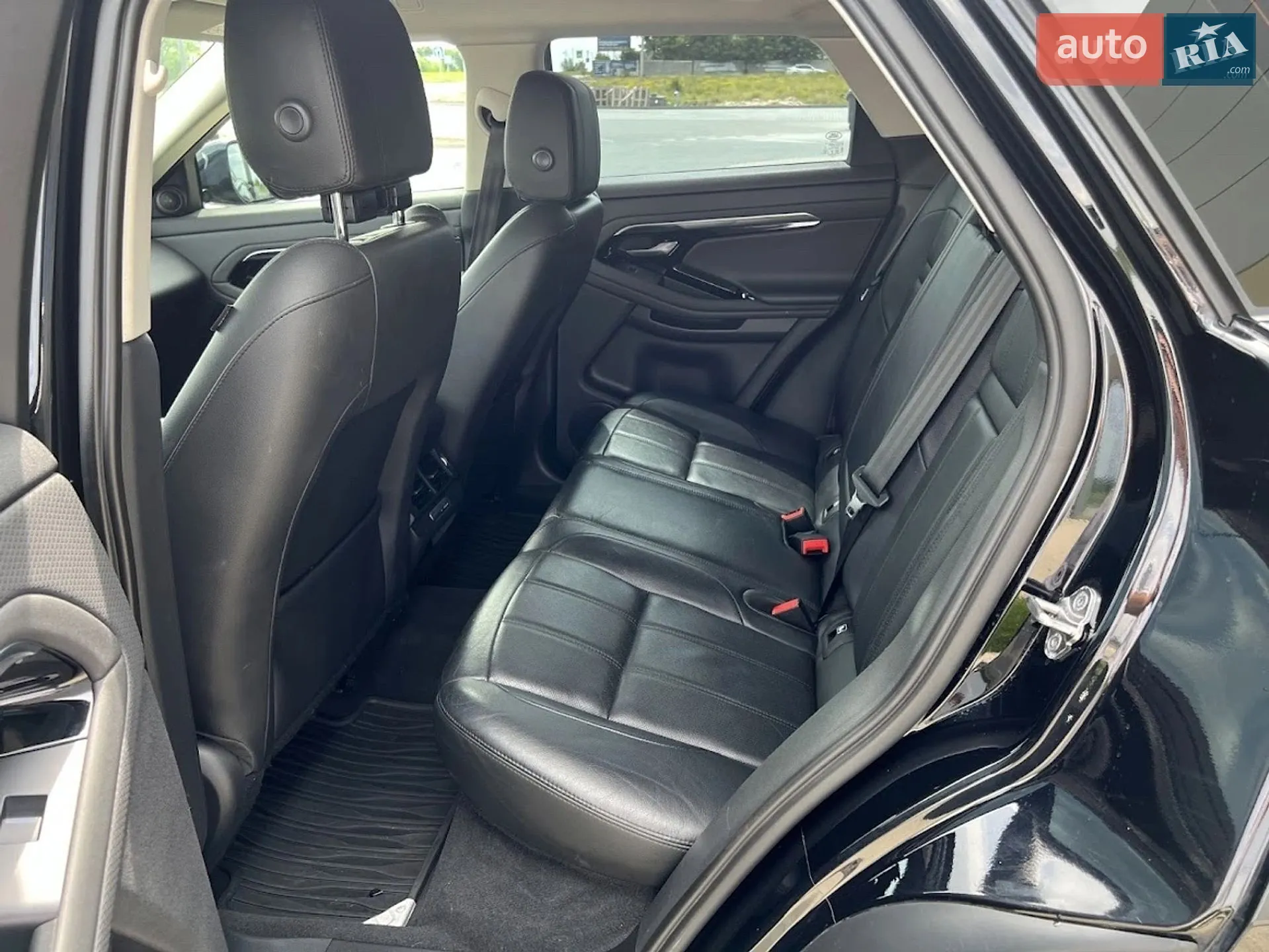 2019 Land Rover Range Rover Evoque - мініатюра 14