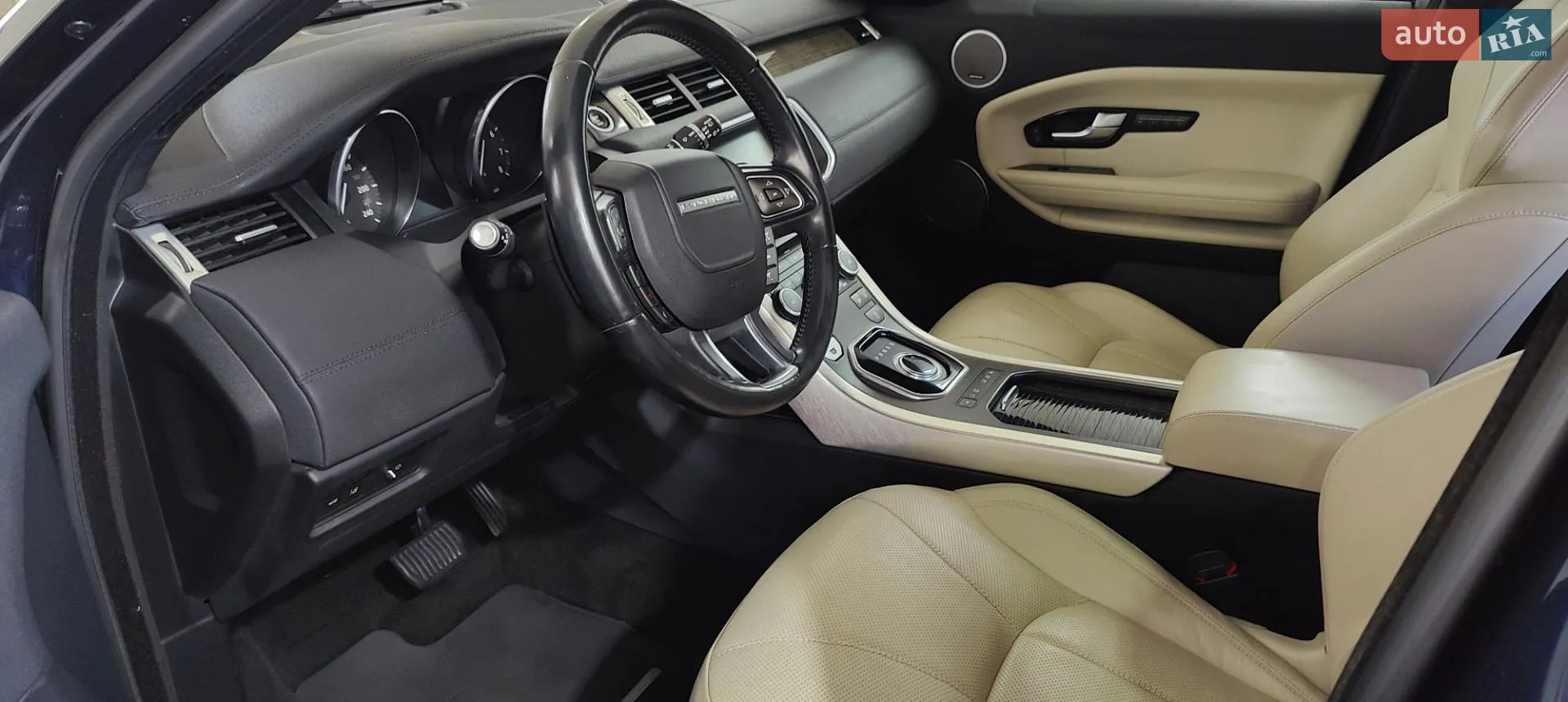 2016 Land Rover Range Rover Evoque - мініатюра 14