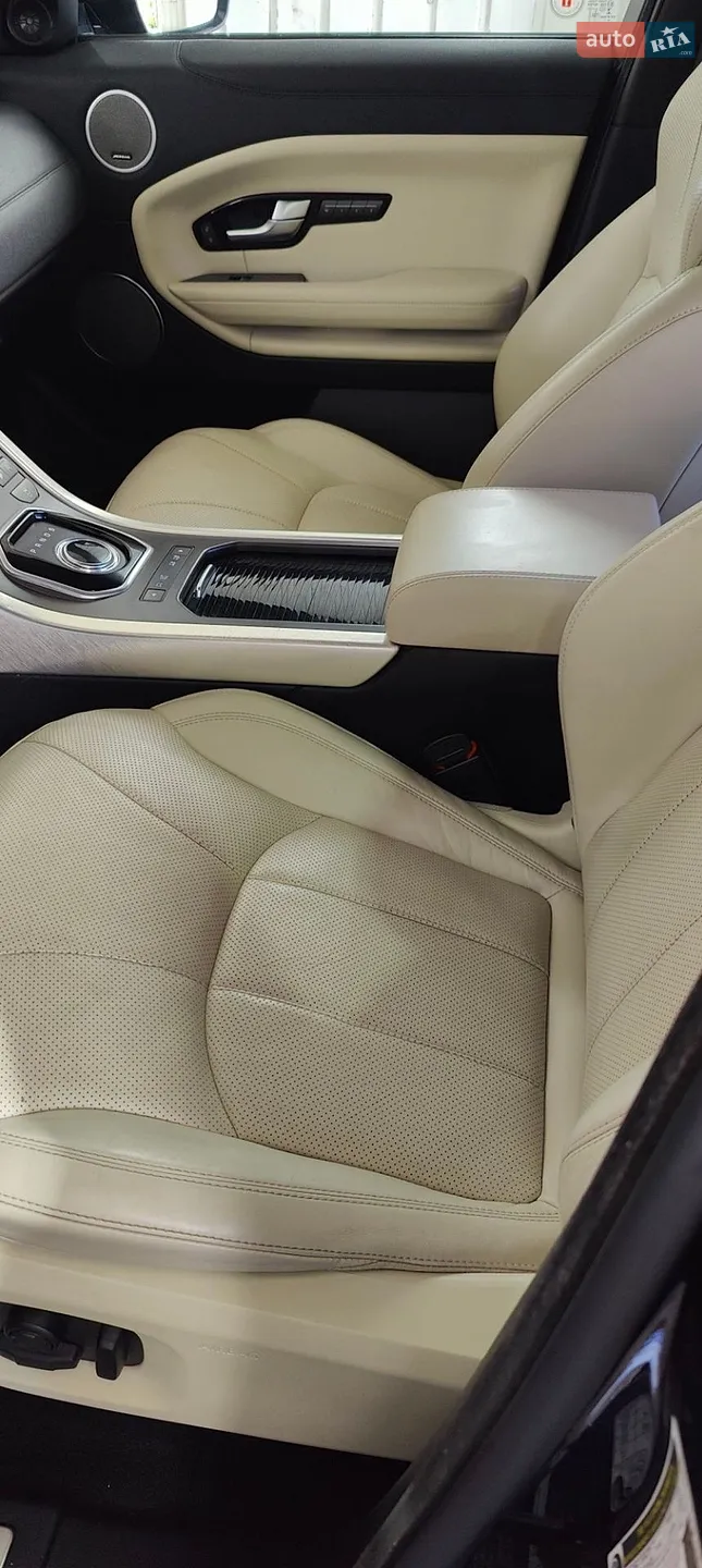 2016 Land Rover Range Rover Evoque - мініатюра 15