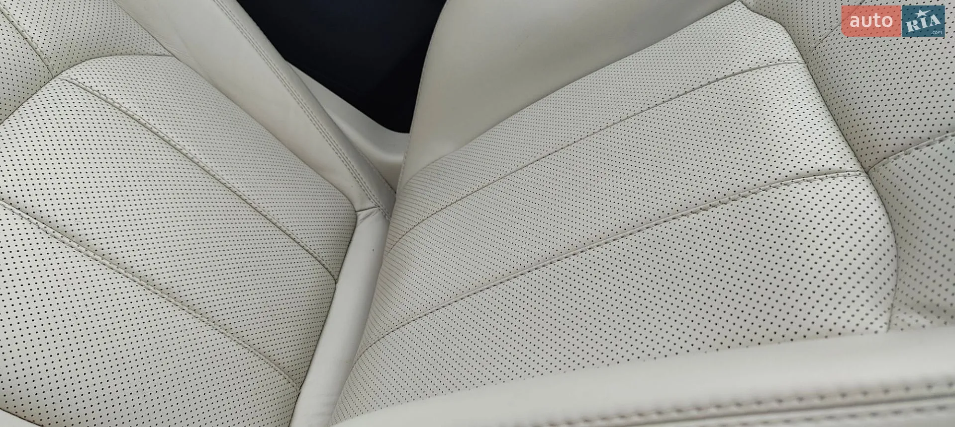 2016 Land Rover Range Rover Evoque - мініатюра 23