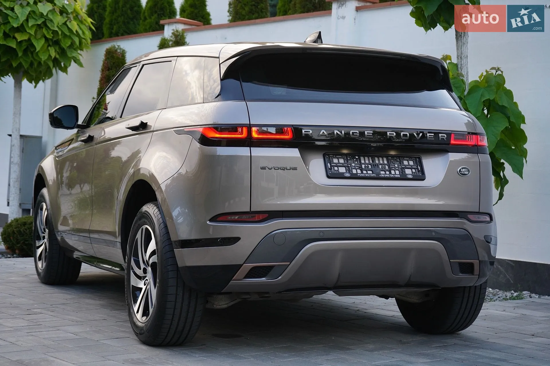 2021 Land Rover Range Rover Evoque - мініатюра 25