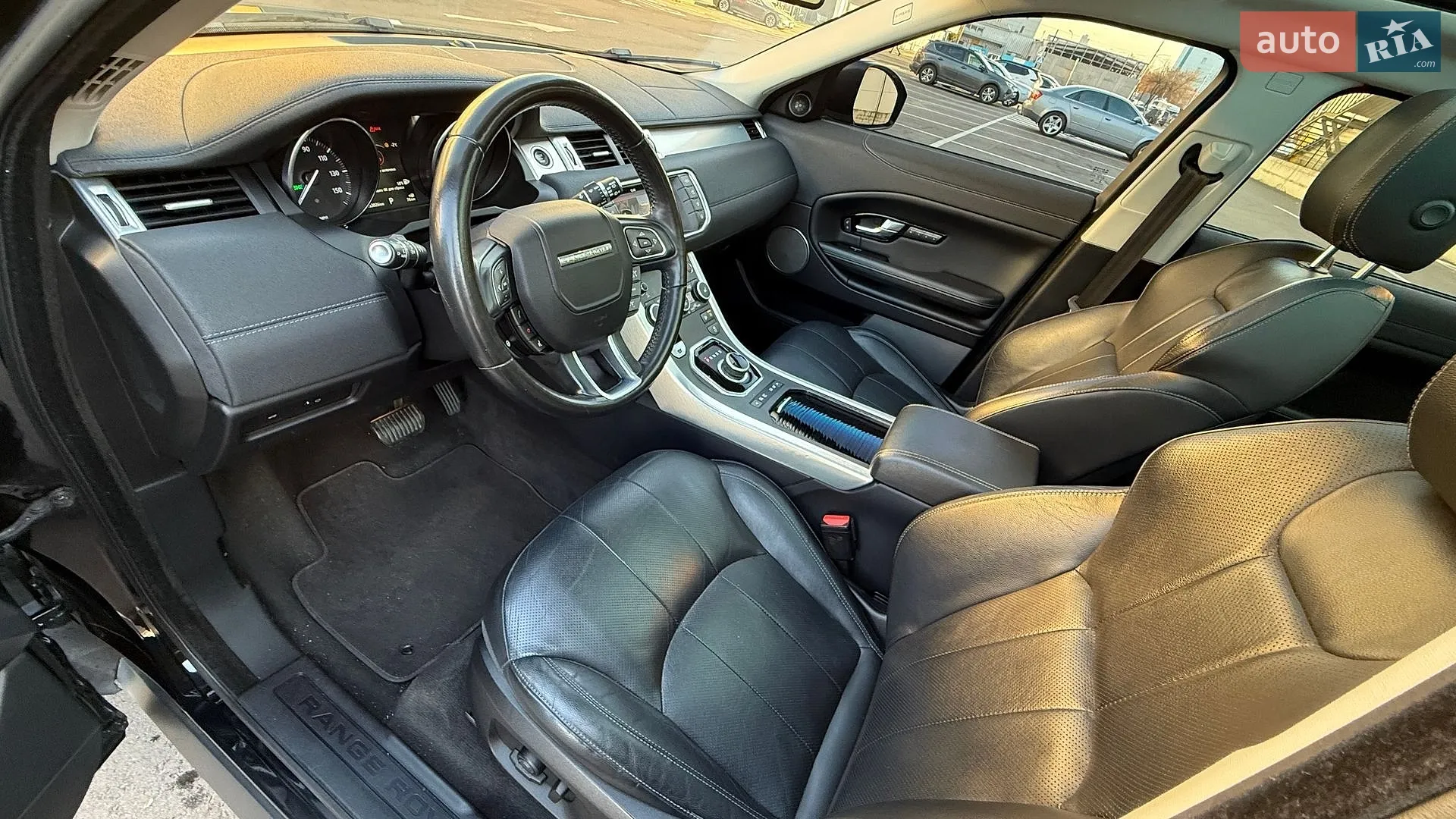 2016 Land Rover Range Rover Evoque - мініатюра 15
