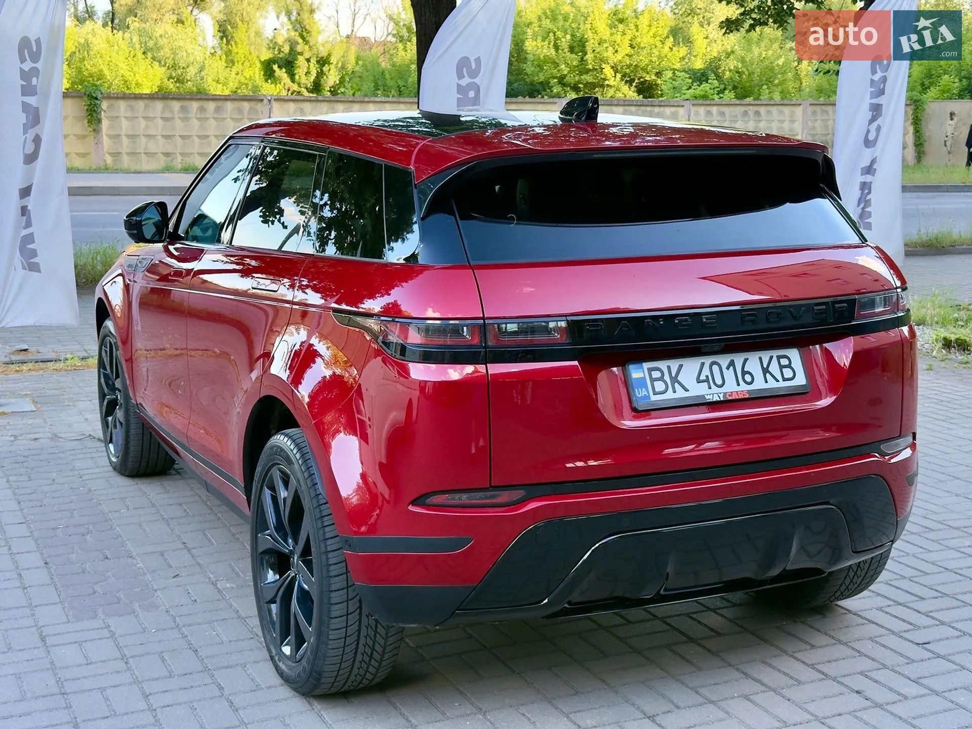 2019 Land Rover Range Rover Evoque - мініатюра 26