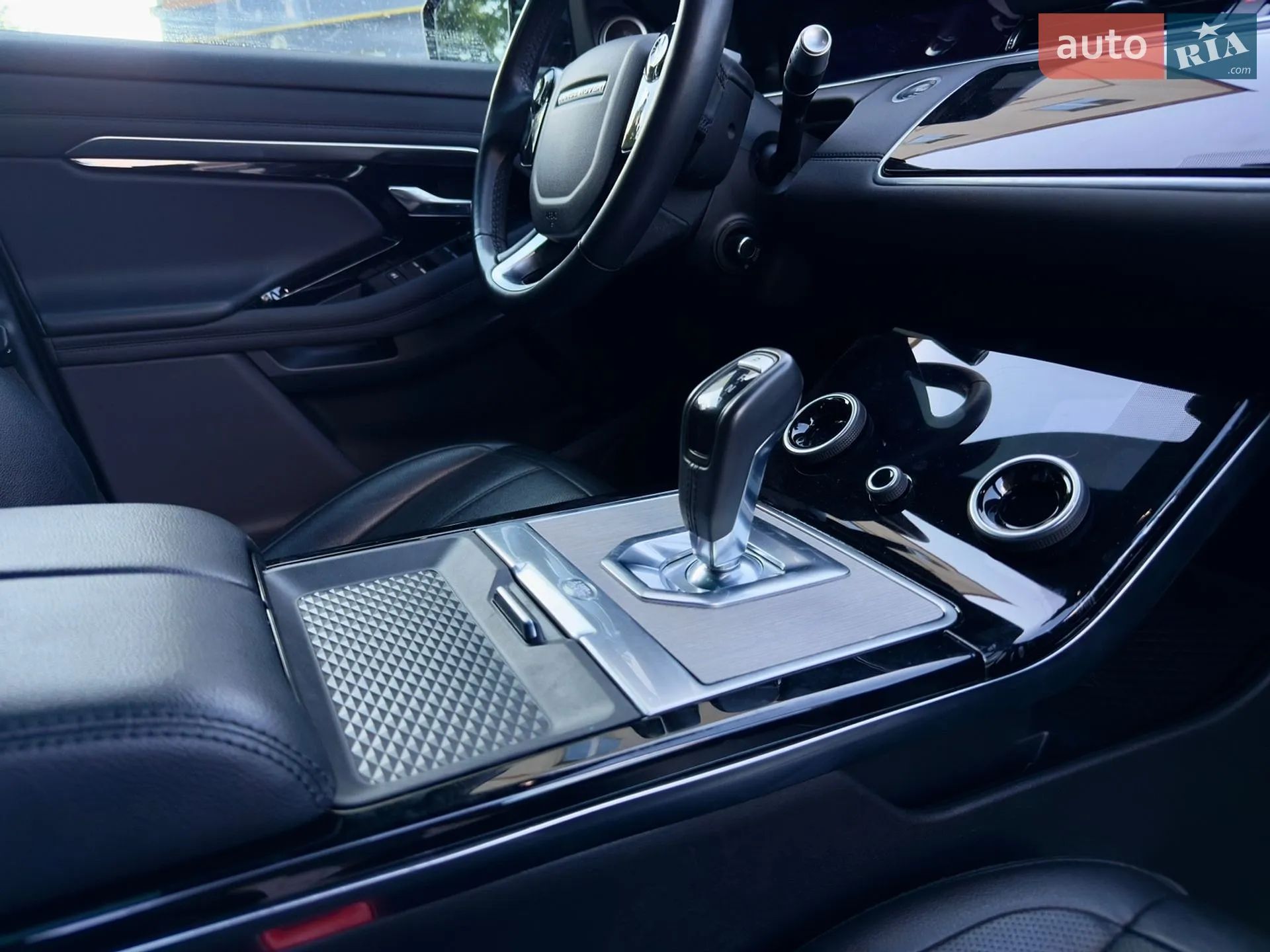 2019 Land Rover Range Rover Evoque - мініатюра 61
