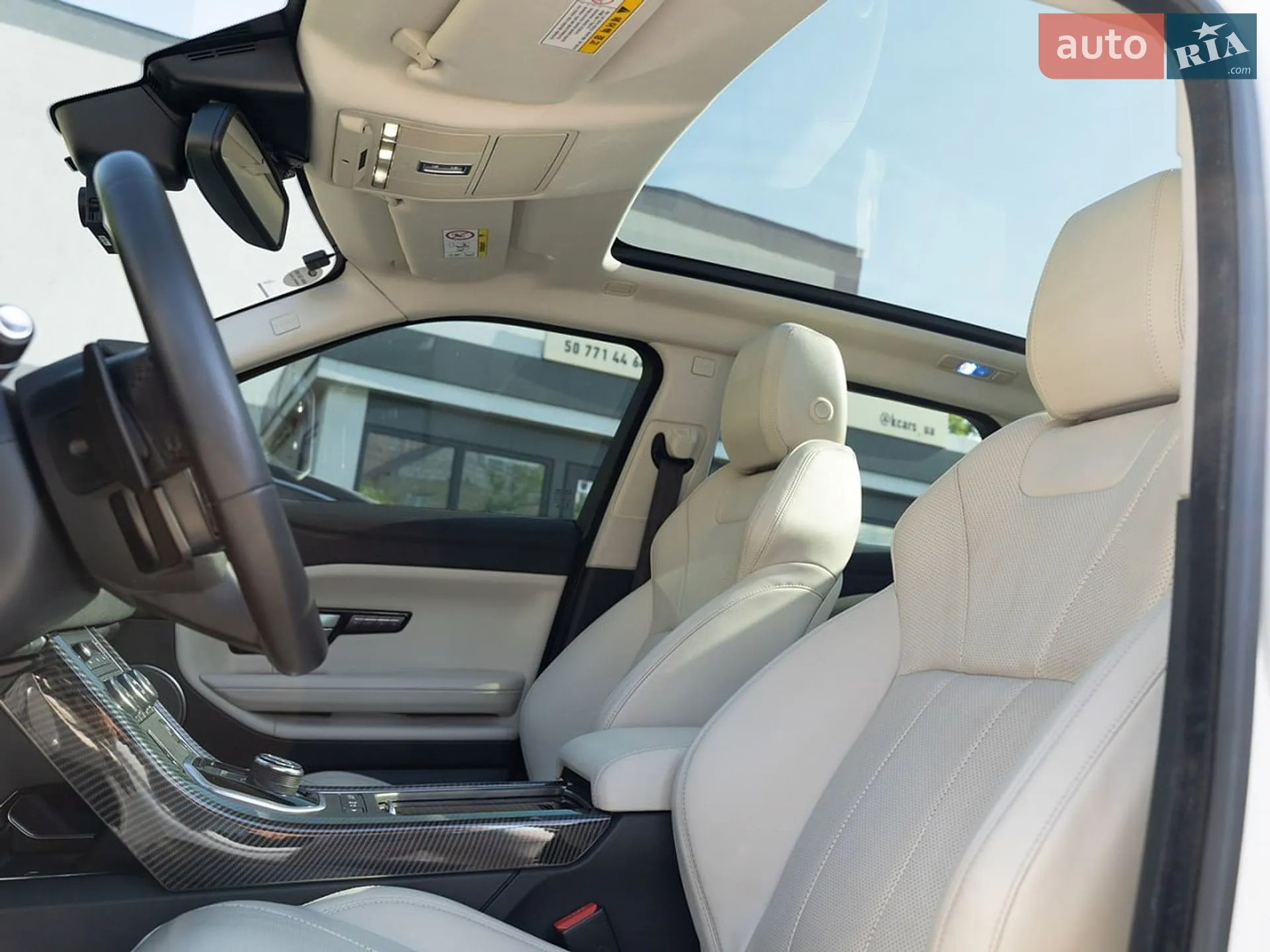2018 Land Rover Range Rover Evoque - мініатюра 21