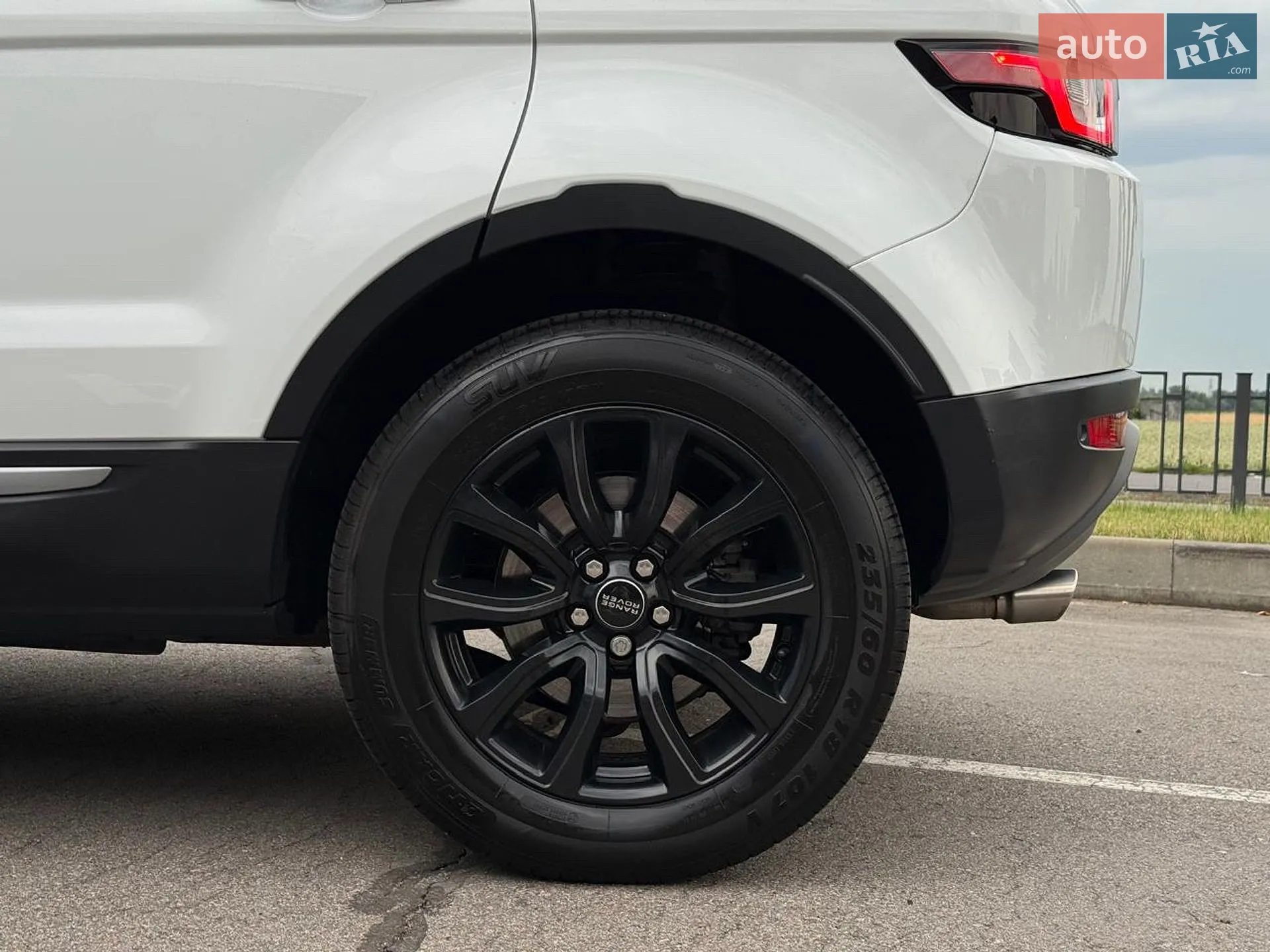 2016 Land Rover Range Rover Evoque - мініатюра 17