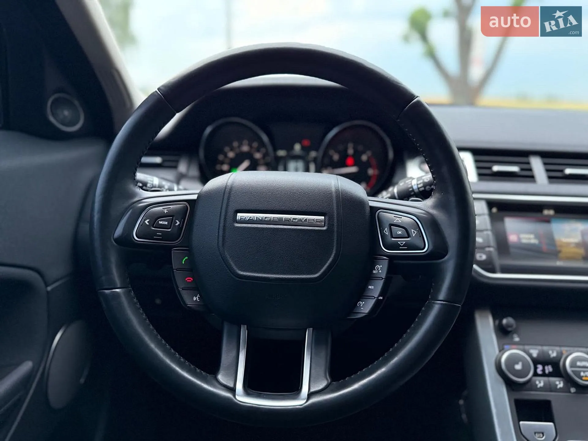 2016 Land Rover Range Rover Evoque - мініатюра 32