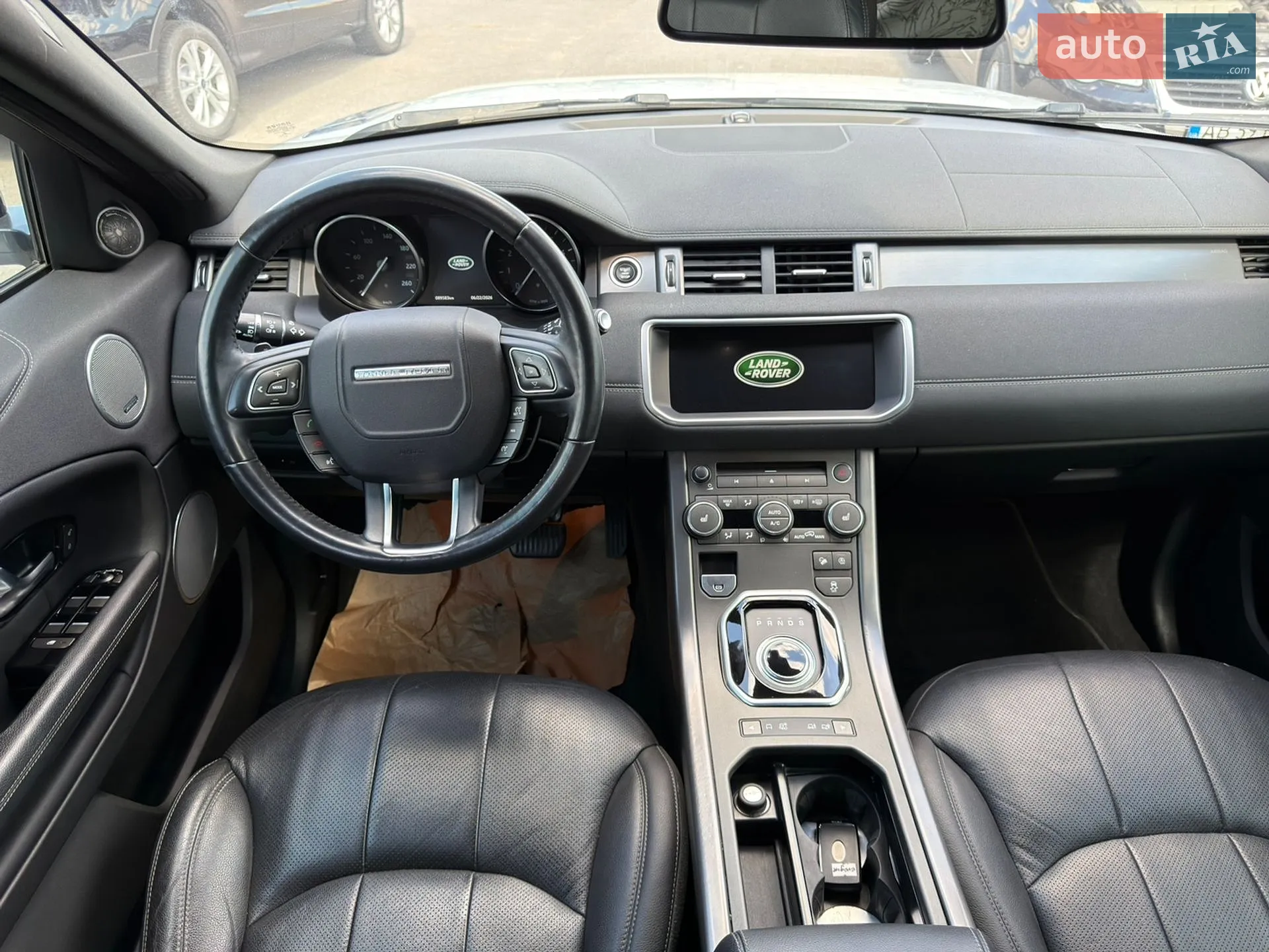2018 Land Rover Range Rover Evoque - мініатюра 10