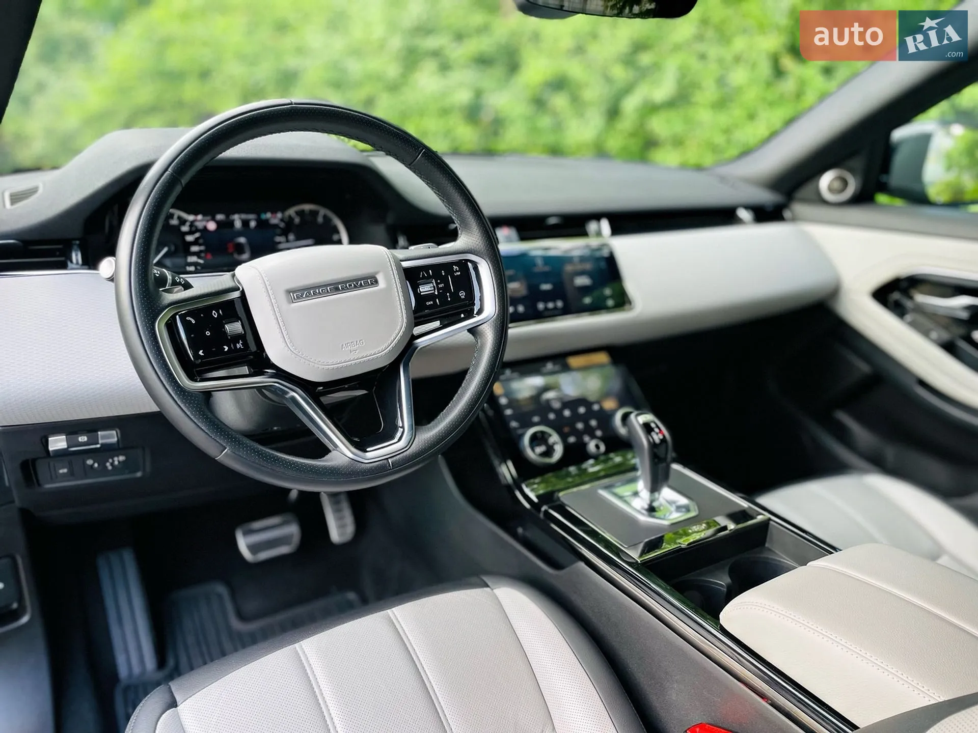 2022 Land Rover Range Rover Evoque - мініатюра 21