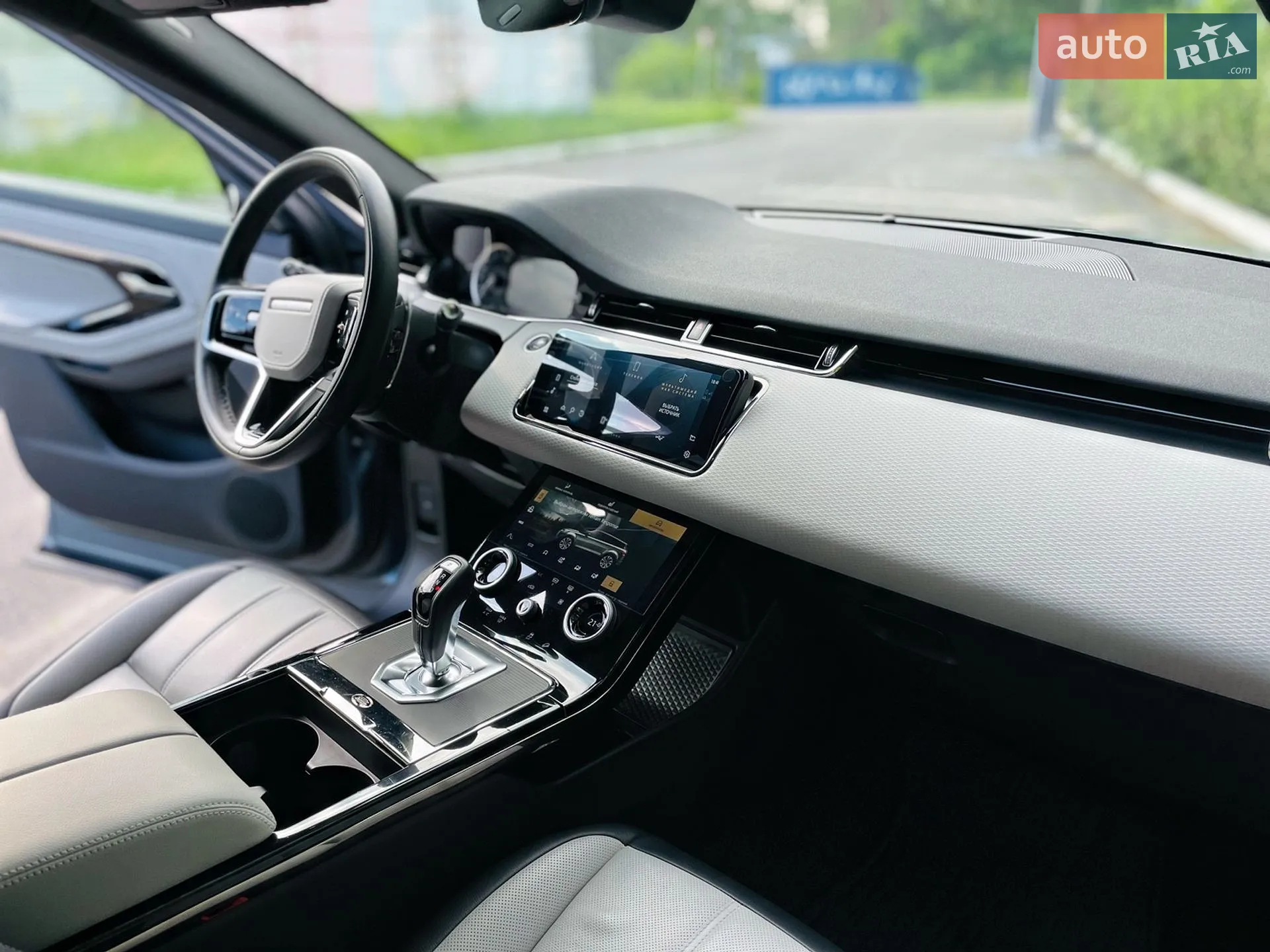 2022 Land Rover Range Rover Evoque - мініатюра 22