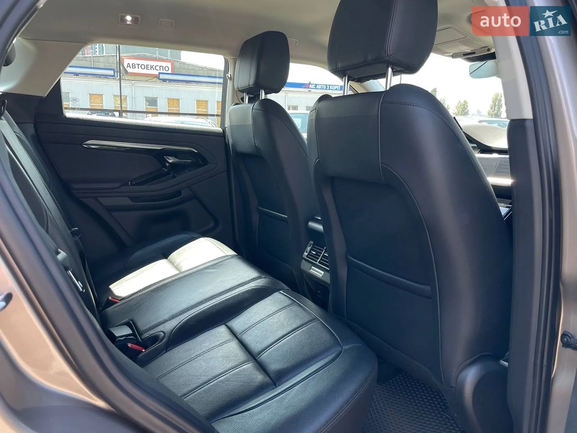 2021 Land Rover Range Rover Evoque - мініатюра 36