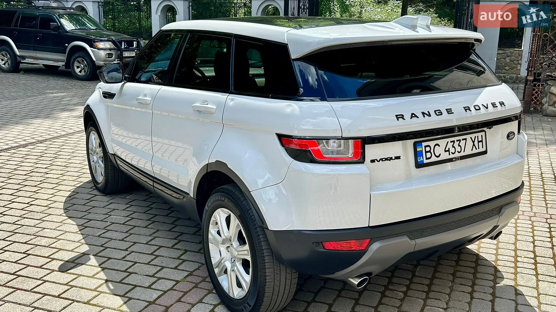 2017 Land Rover Range Rover Evoque - мініатюра 16