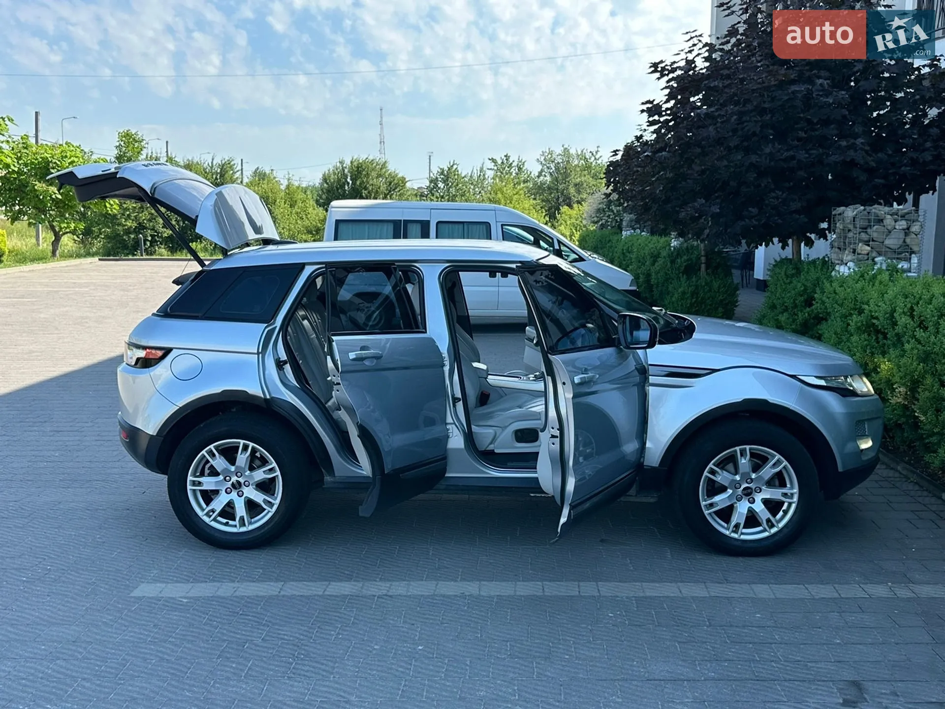 2012 Land Rover Range Rover Evoque - мініатюра 32