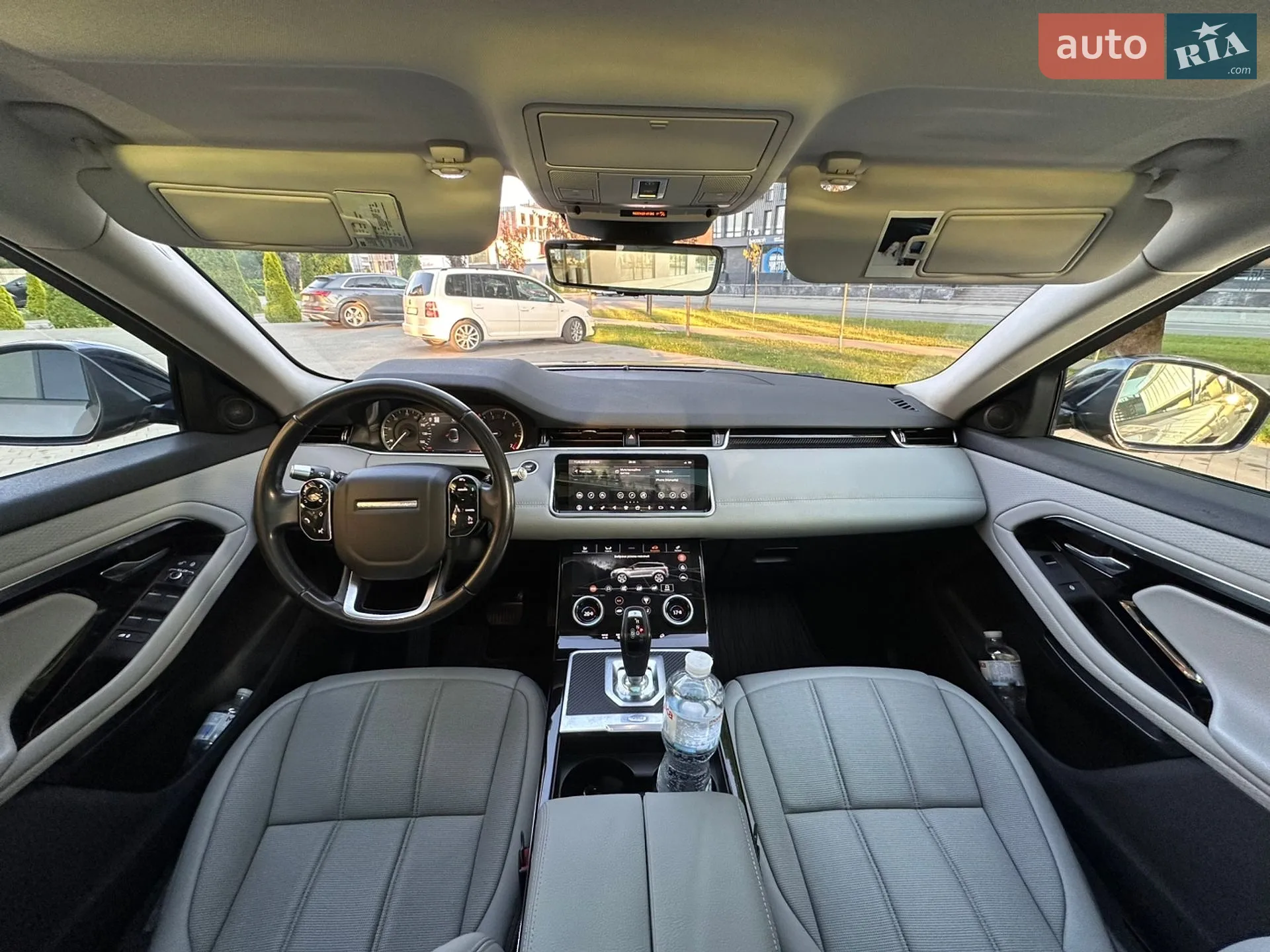 2019 Land Rover Range Rover Evoque - мініатюра 17